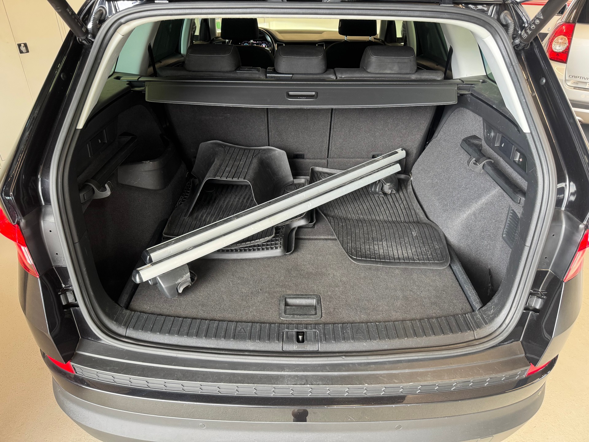 SKODA Kodiaq 2.0 TDI Drive DSG 4x4-image-14