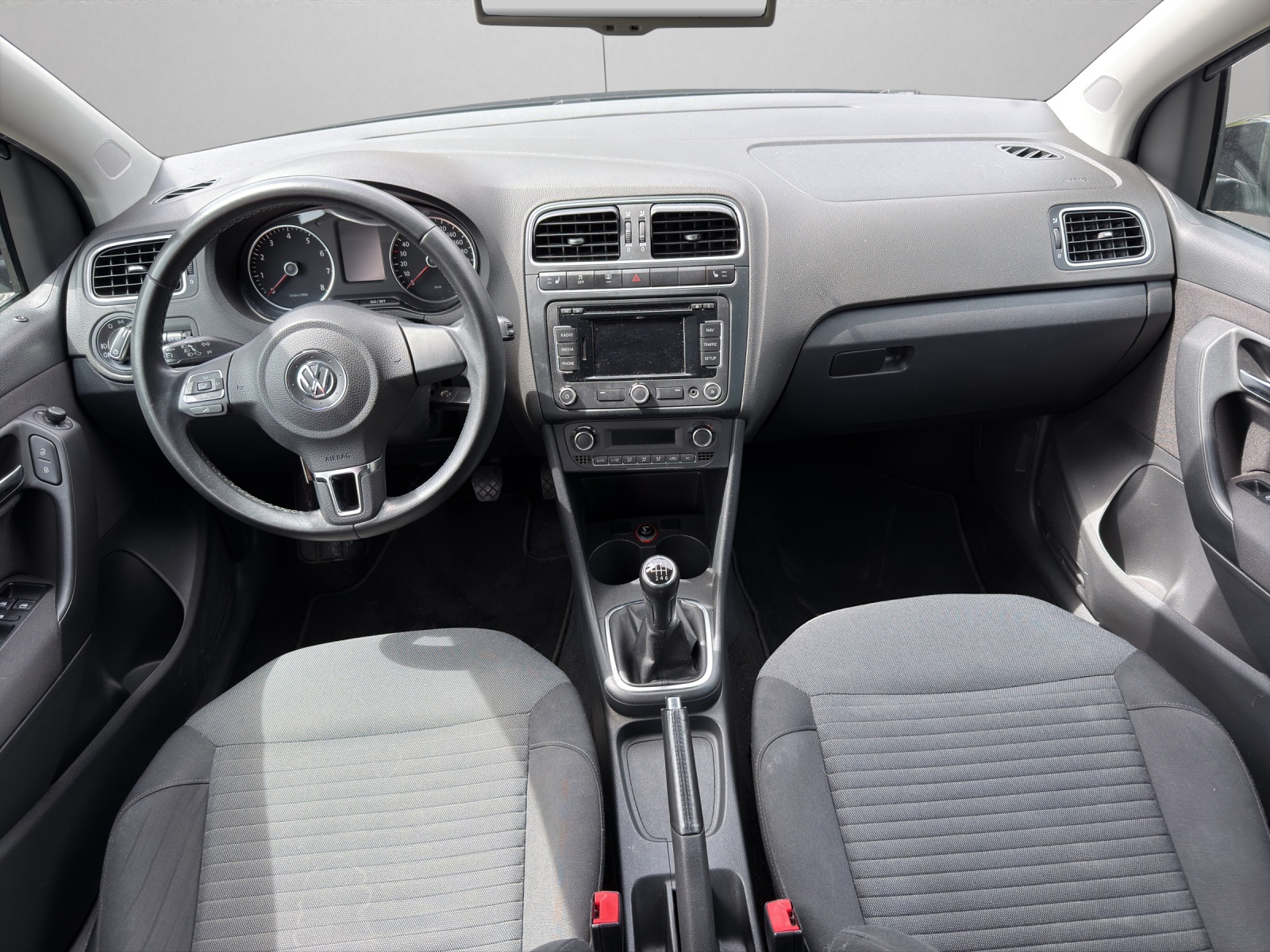 VW Polo 1.2 TSI Comfortline-image-8