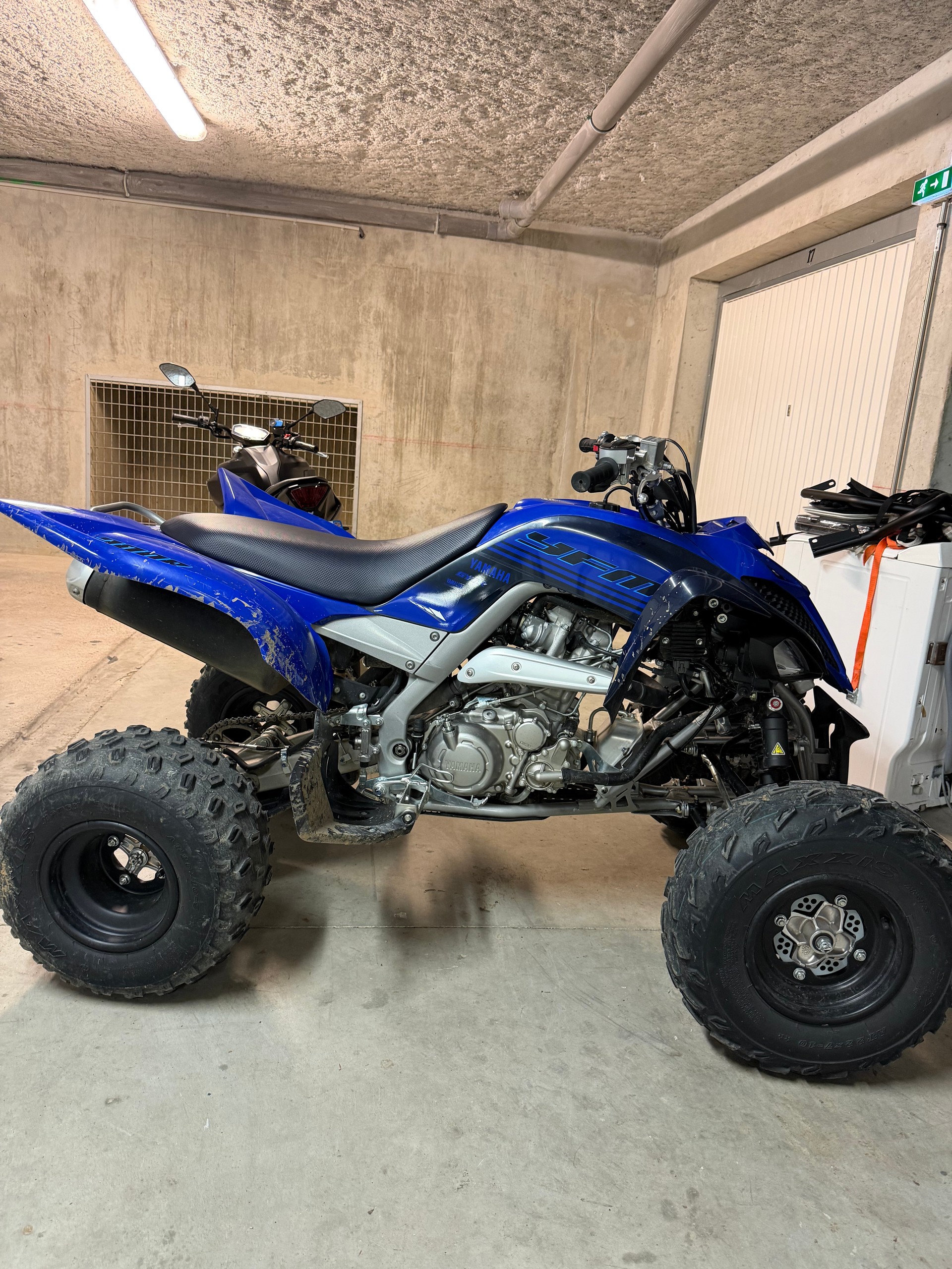 YAMAHA YFM 700 R Swiss Raptor Edition-image-2