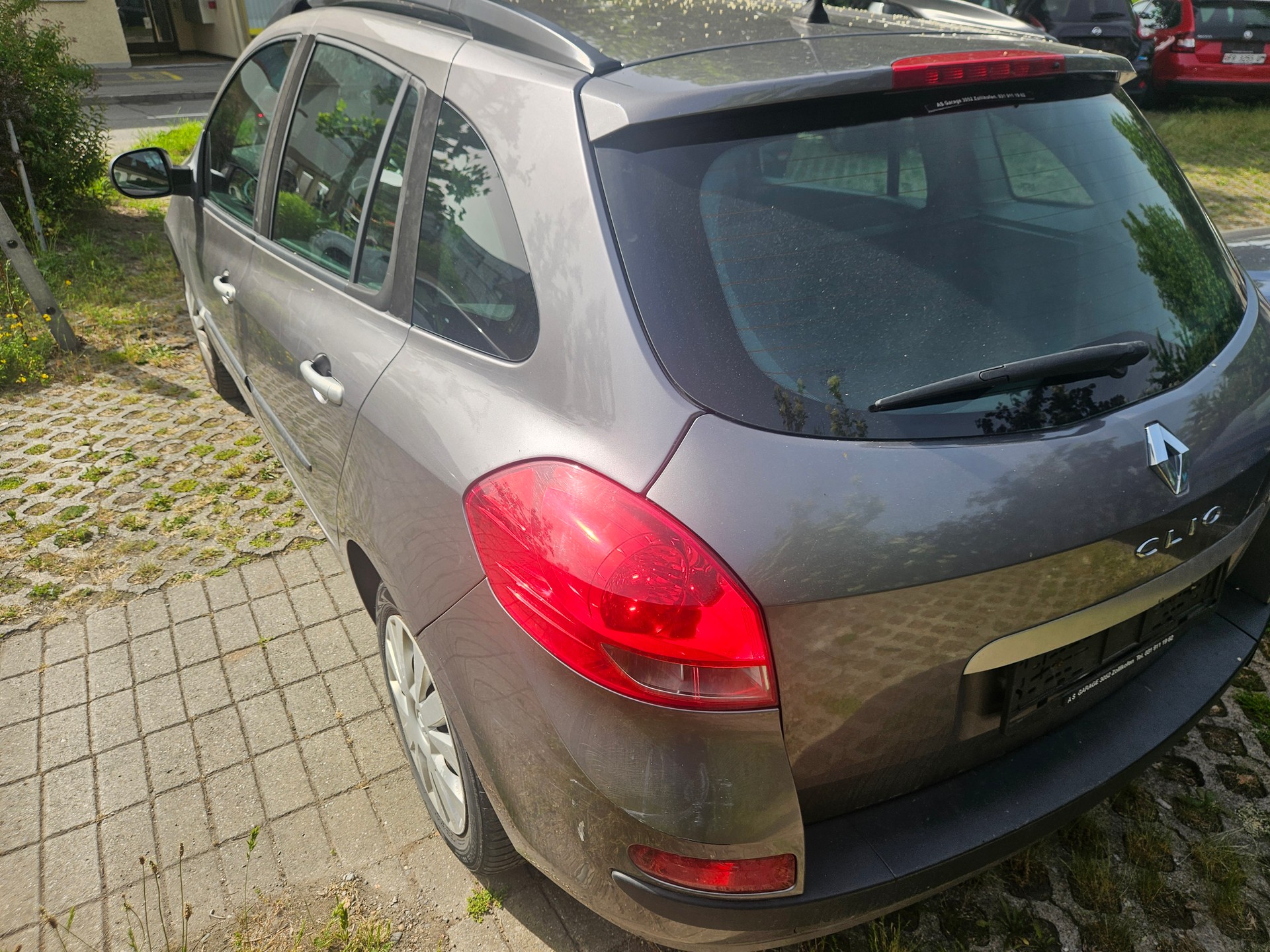 RENAULT Clio Grandtour 1.2 16V Turbo Expression-image-11