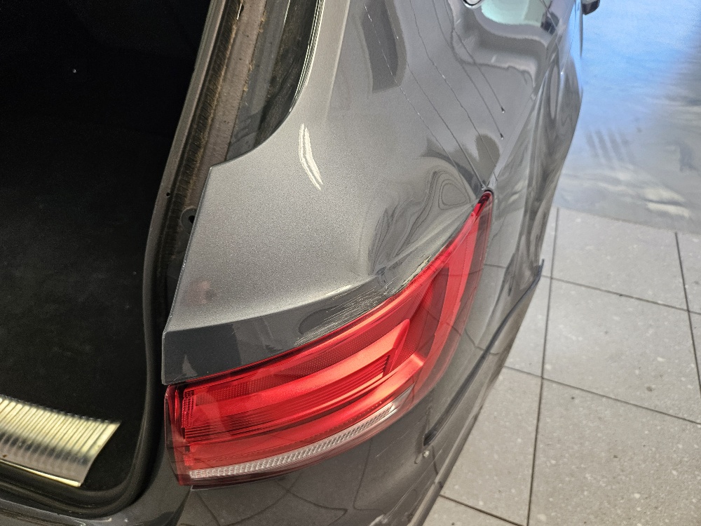 AUDI A4 Avant 2.0 TDI Sport quattro S-tronic-image-19