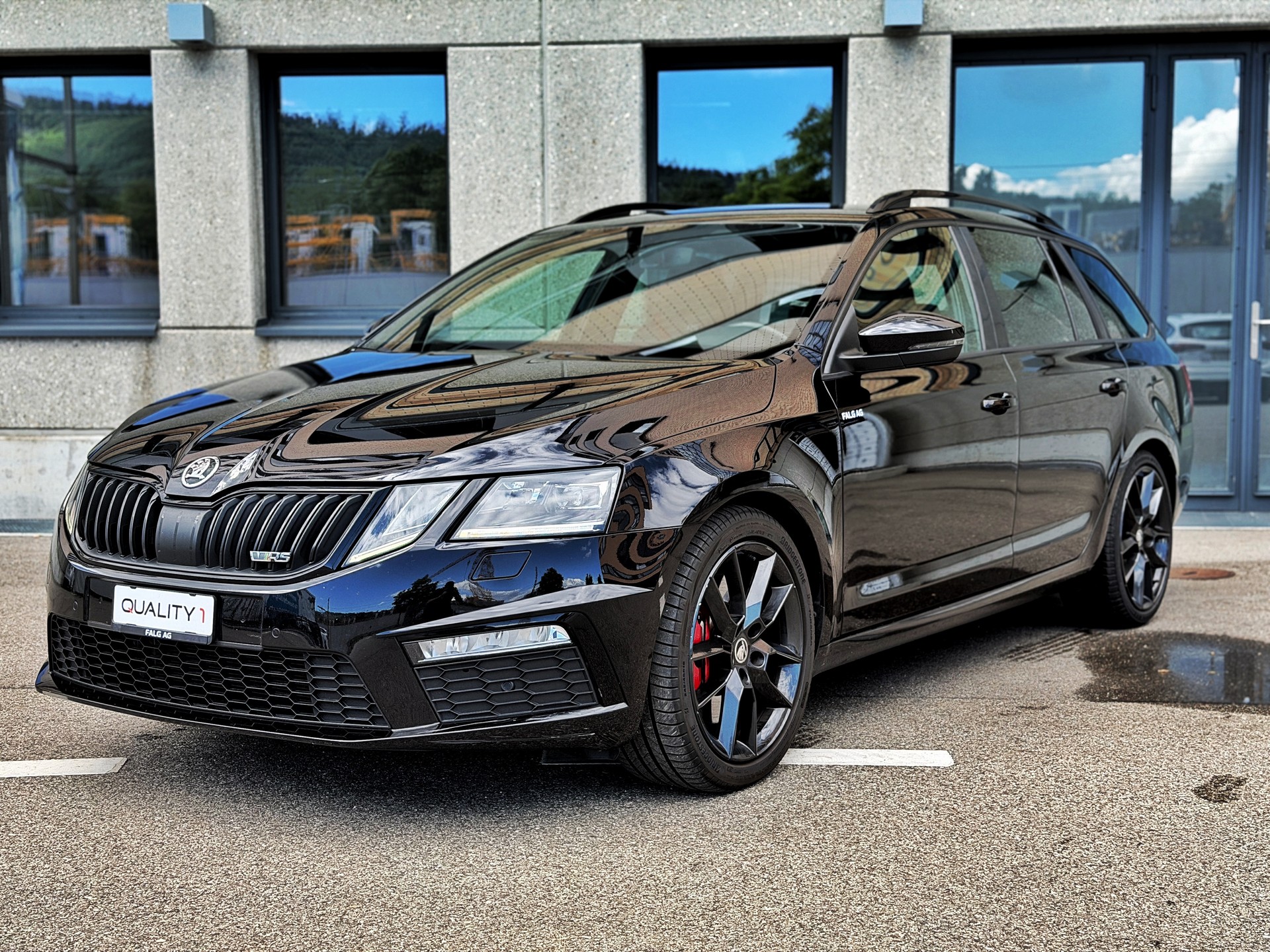 SKODA Octavia Combi 2.0 TSI RS Value DSG