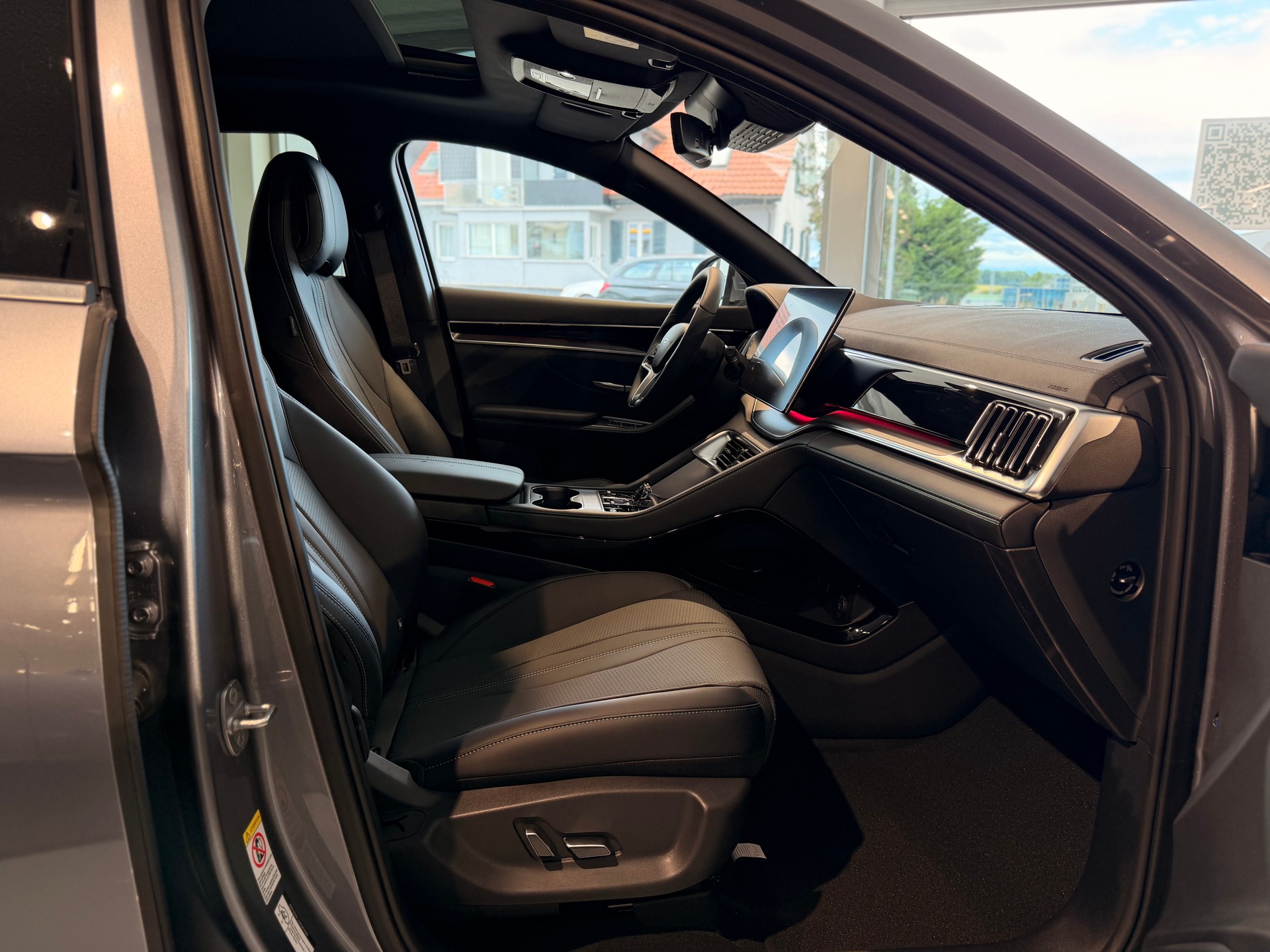 BYD Seal U DM-i Design AWD inkl. Gratis Service-image-21