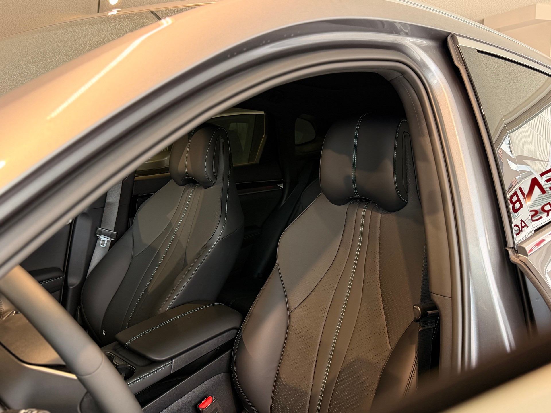 BYD Seal U DM-i Design AWD inkl. Gratis Service-image-12