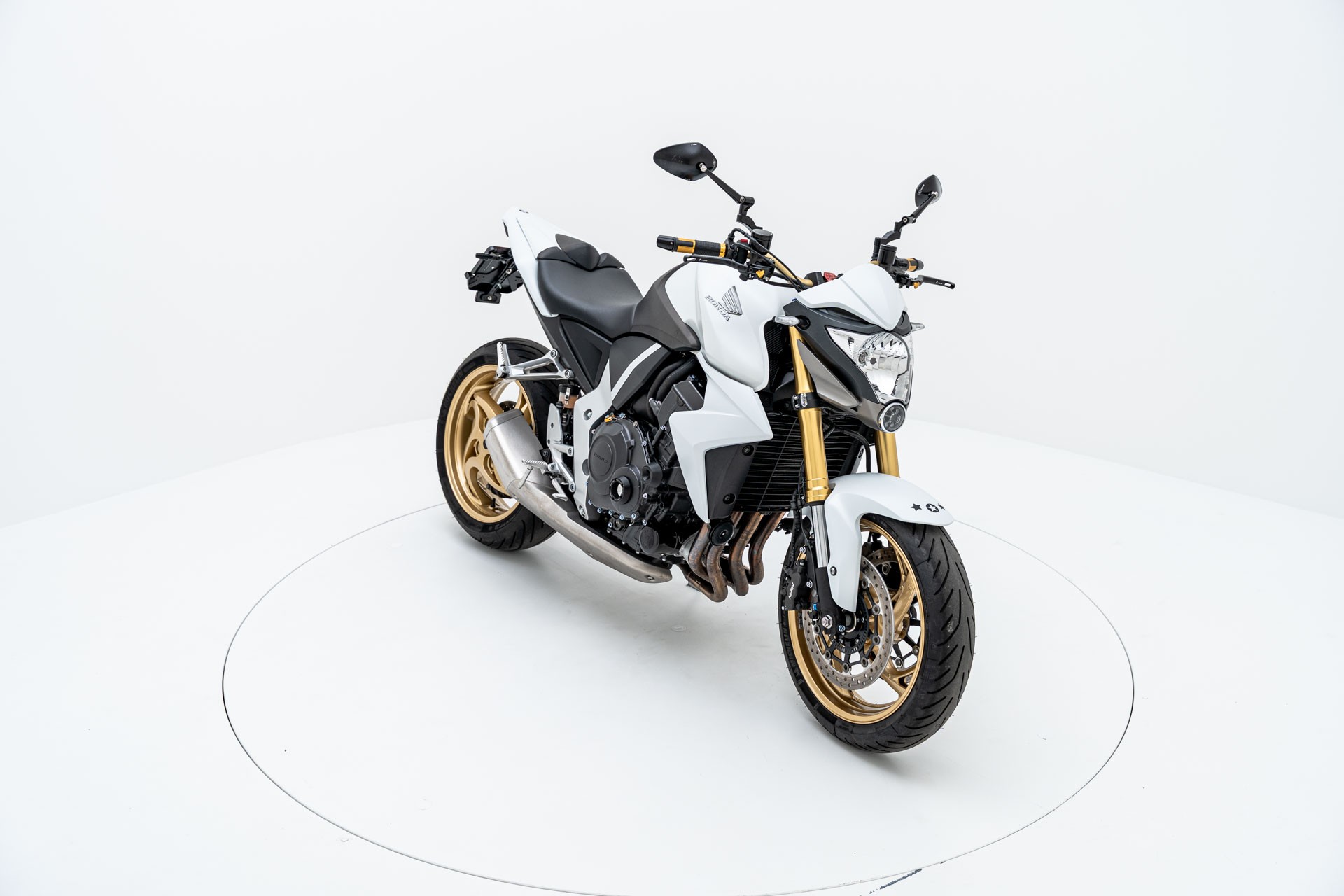 HONDA CB 1000 R ABS-image-1