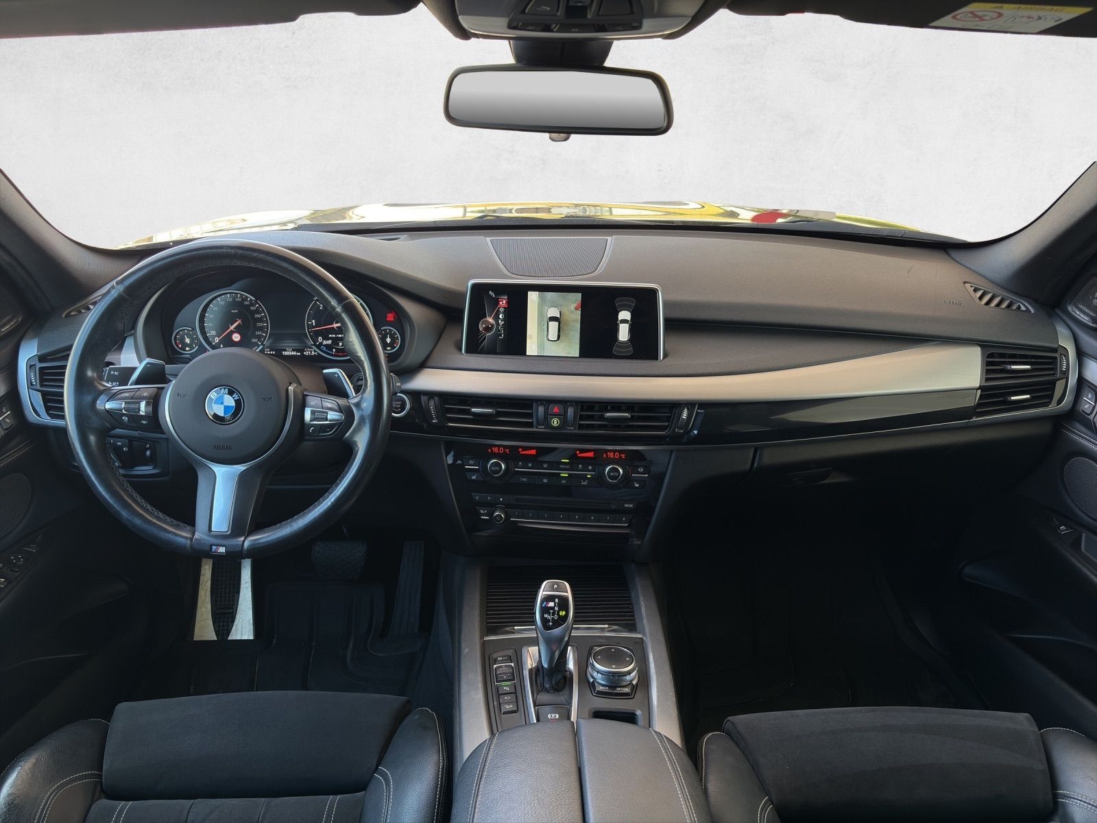 BMW X5 xDrive M50d Steptronic-image-11