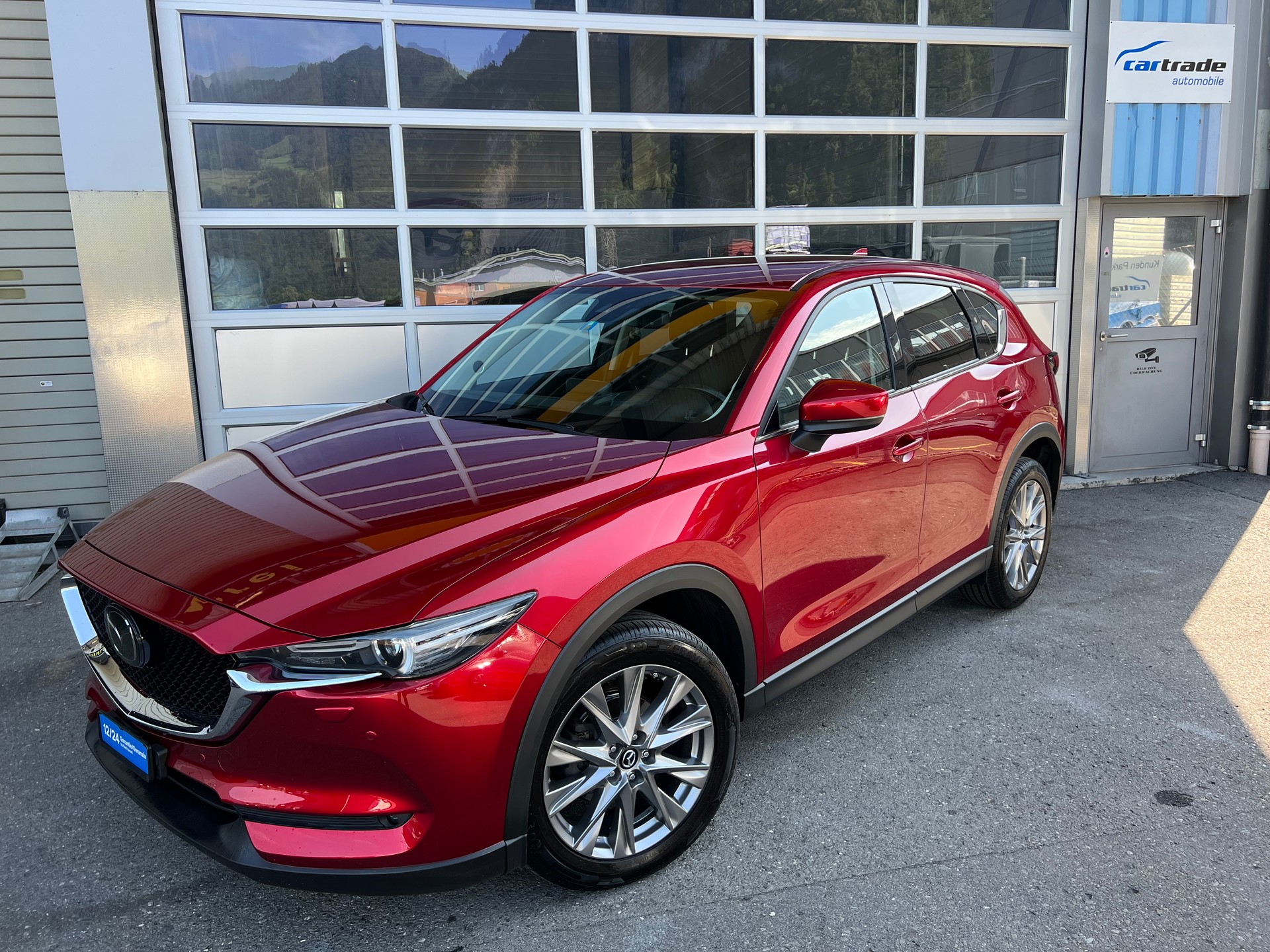 MAZDA CX-5 SKYACTIV-G 194 Revolution 4x4 Automat * Navi * Leder * AHK 2000kg. Head-Up Display * frisch ab MFK *