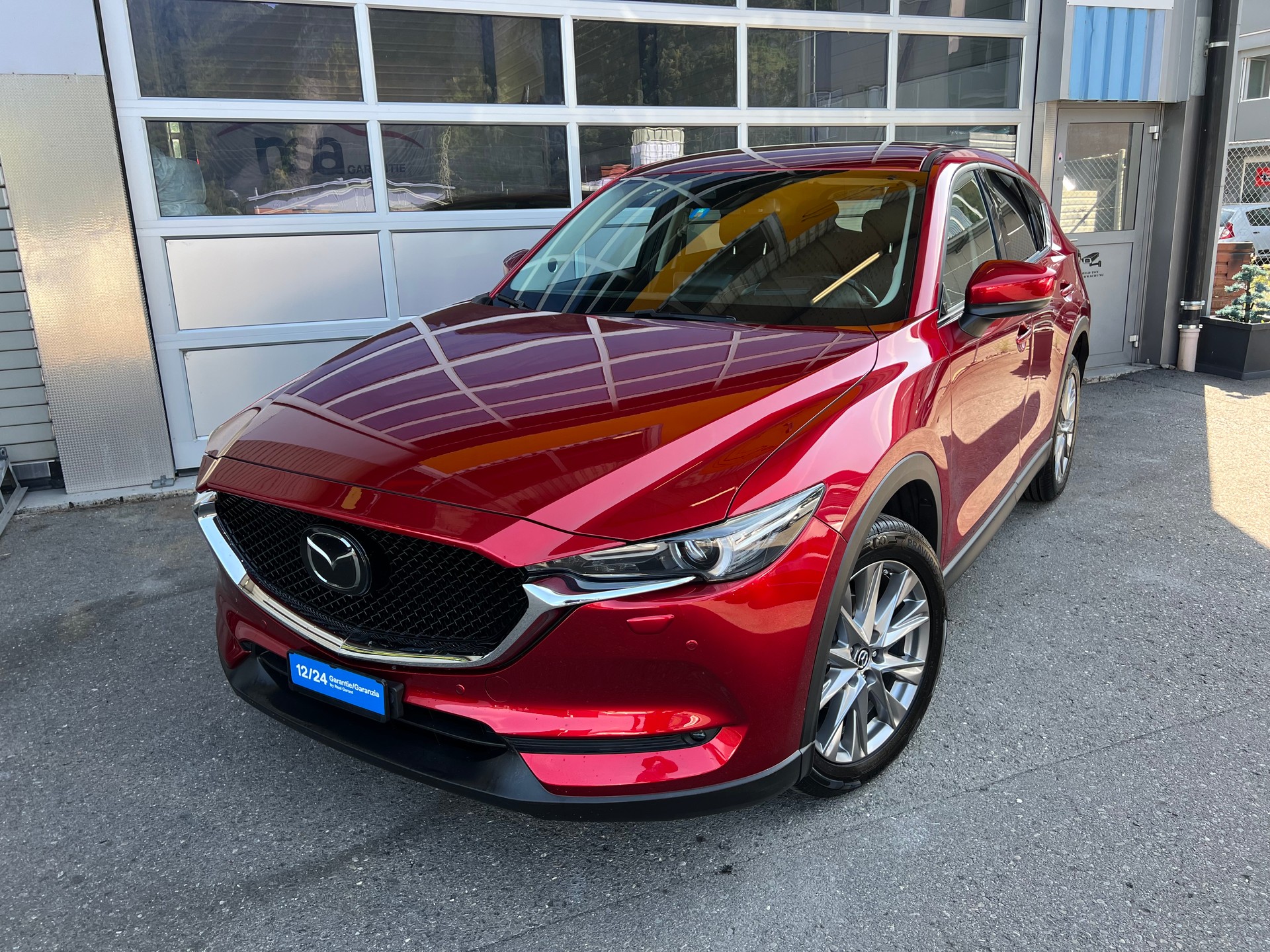 MAZDA CX-5 SKYACTIV-G 194 Revolution 4x4 Automat * Navi * Leder * AHK 2000kg. Head-Up Display * frisch ab MFK *-showroom-element-2