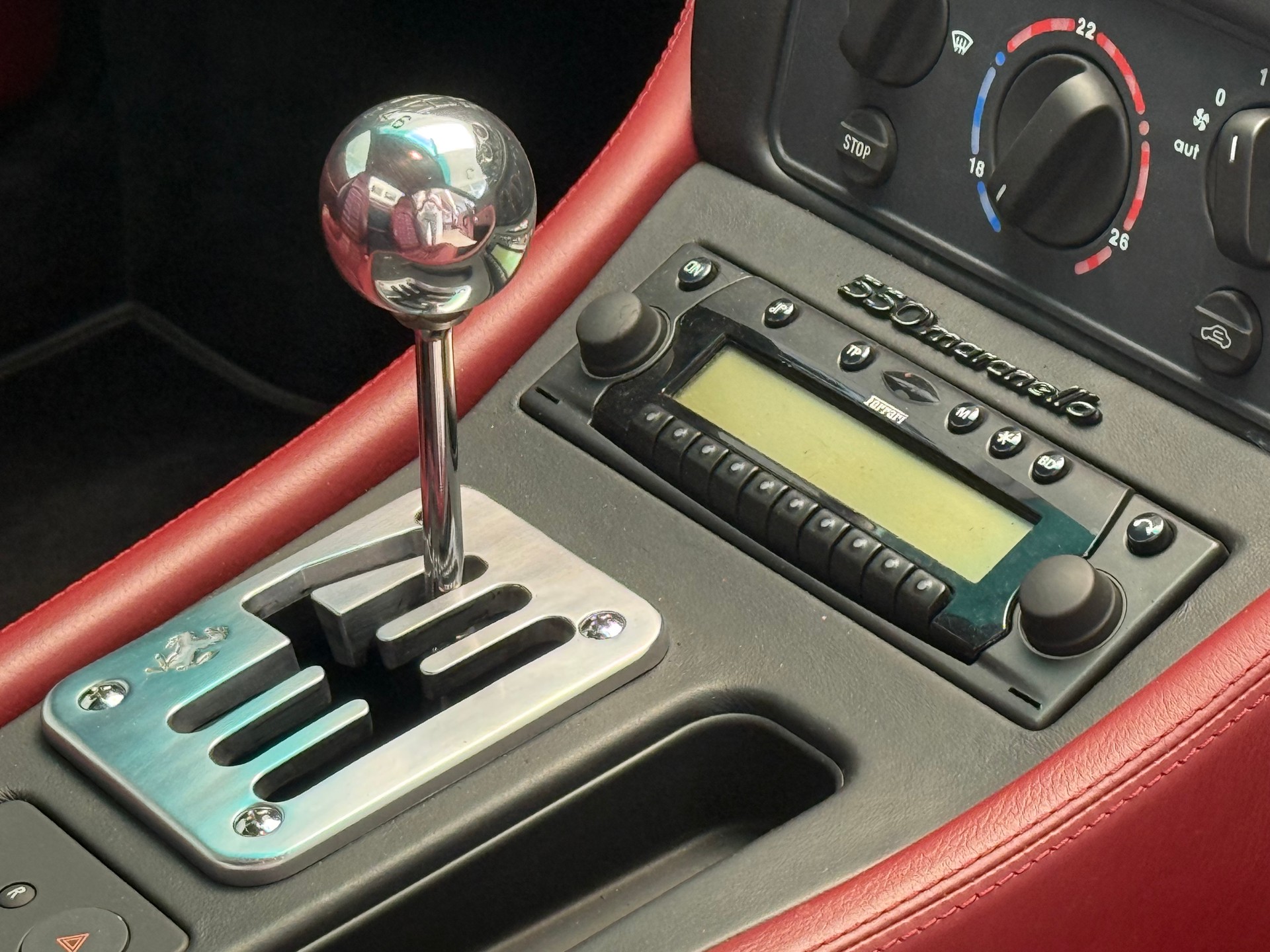 FERRARI F550-image-8