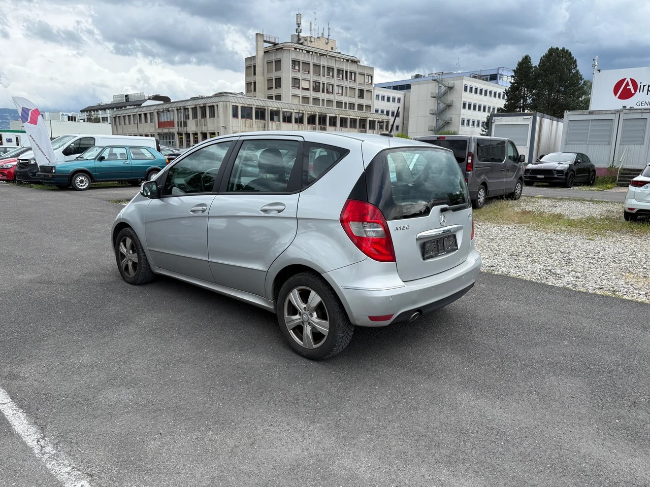 MERCEDES-BENZ A 180 CDI Avantgarde-image-5