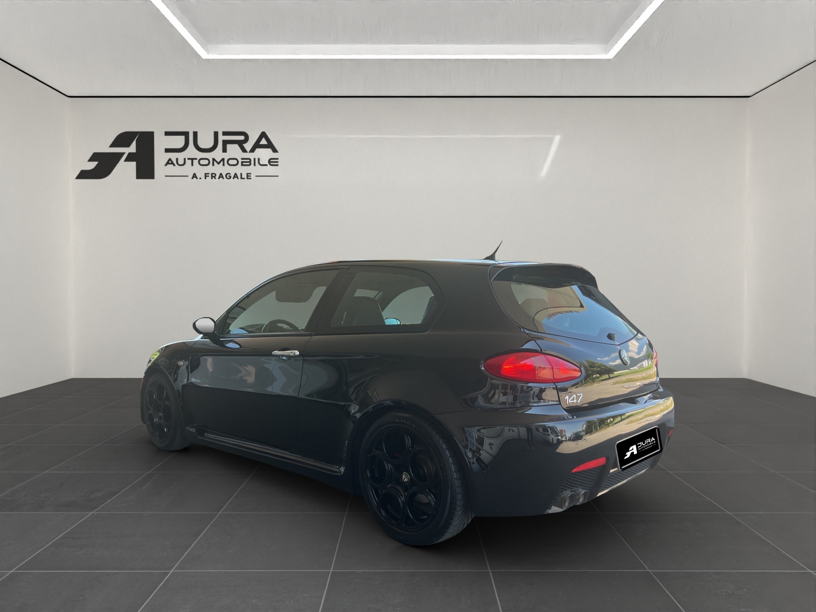 ALFA ROMEO 147 3.2 GTA-image-4