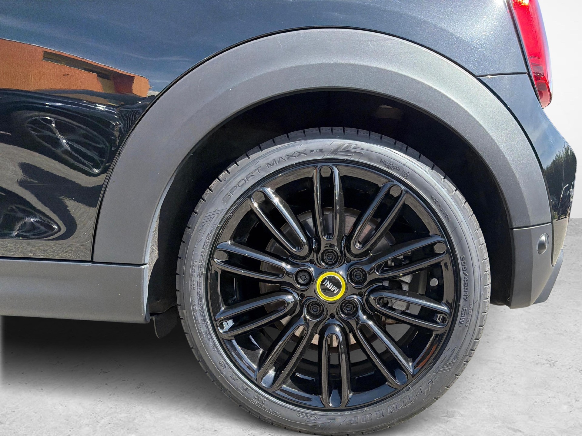 MINI F56 Cooper SE-image-11