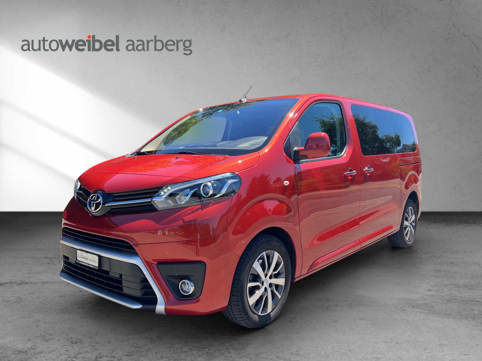TOYOTA Proace Verso 2.0 D-4D Trend Medium Automatic-image-4