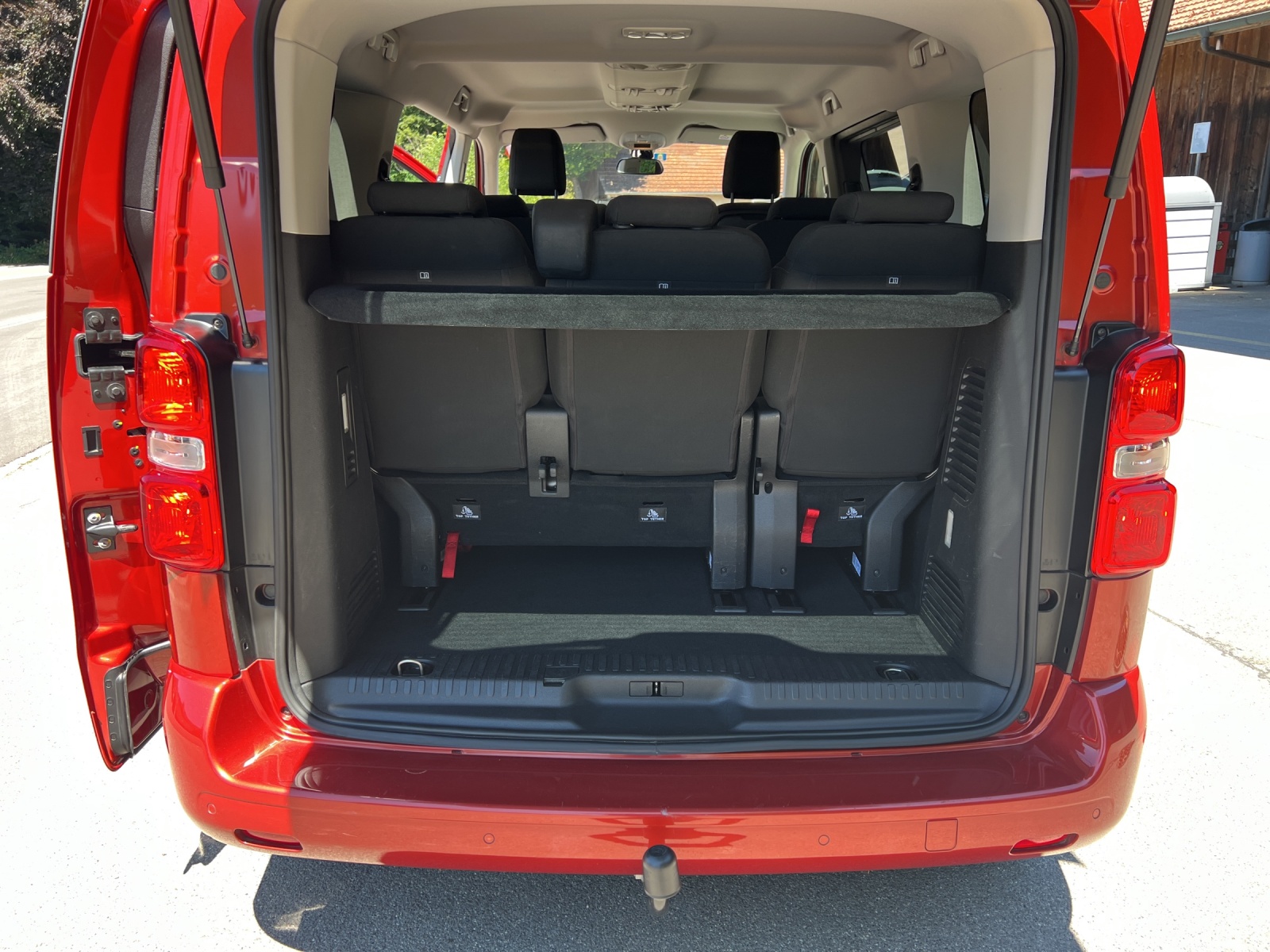 TOYOTA Proace Verso 2.0 D-4D Trend Medium Automatic-image-9
