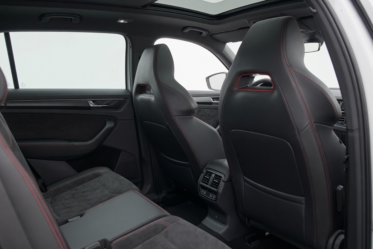 SKODA Kodiaq 2.0 Bi-TDI SCR RS 4x4 DSG-image-11