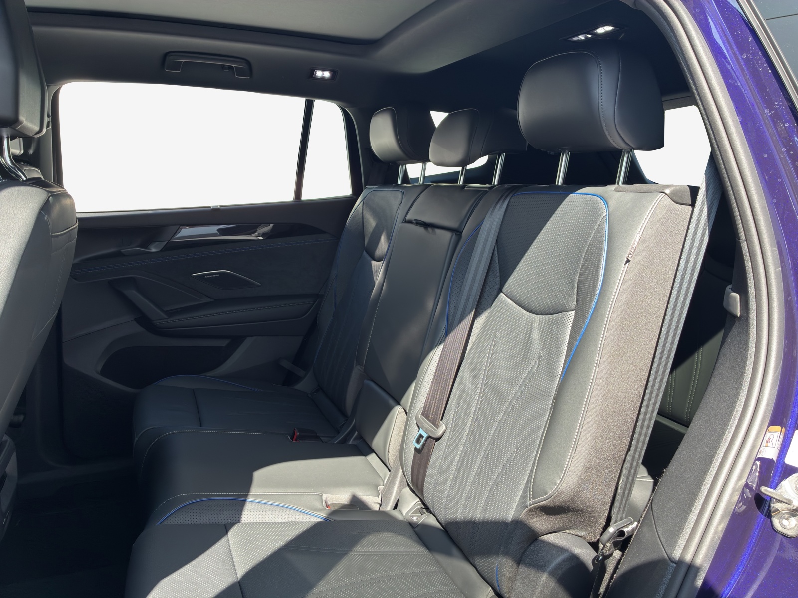 VW Tayron 2.0 TSI R-Line Plus DSG 4Motion-image-11