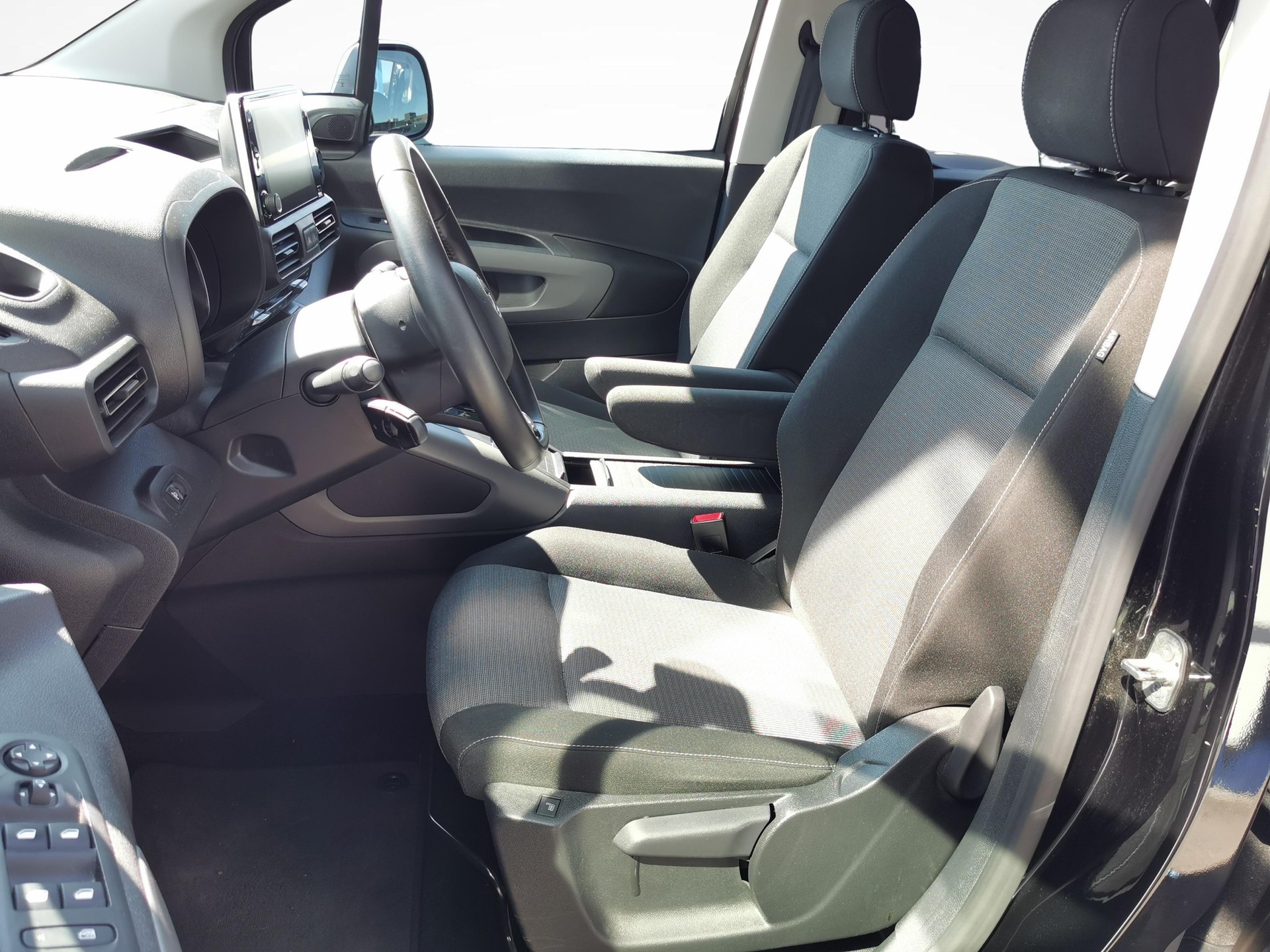 TOYOTA Proace City Verso L1 50KWh Trend-showroom-element-1