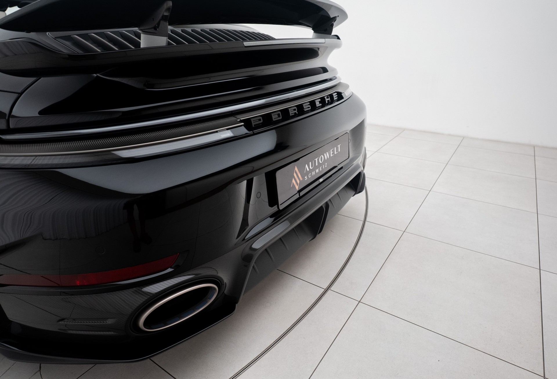 PORSCHE 911 Turbo S Cabriolet PDK-image-20