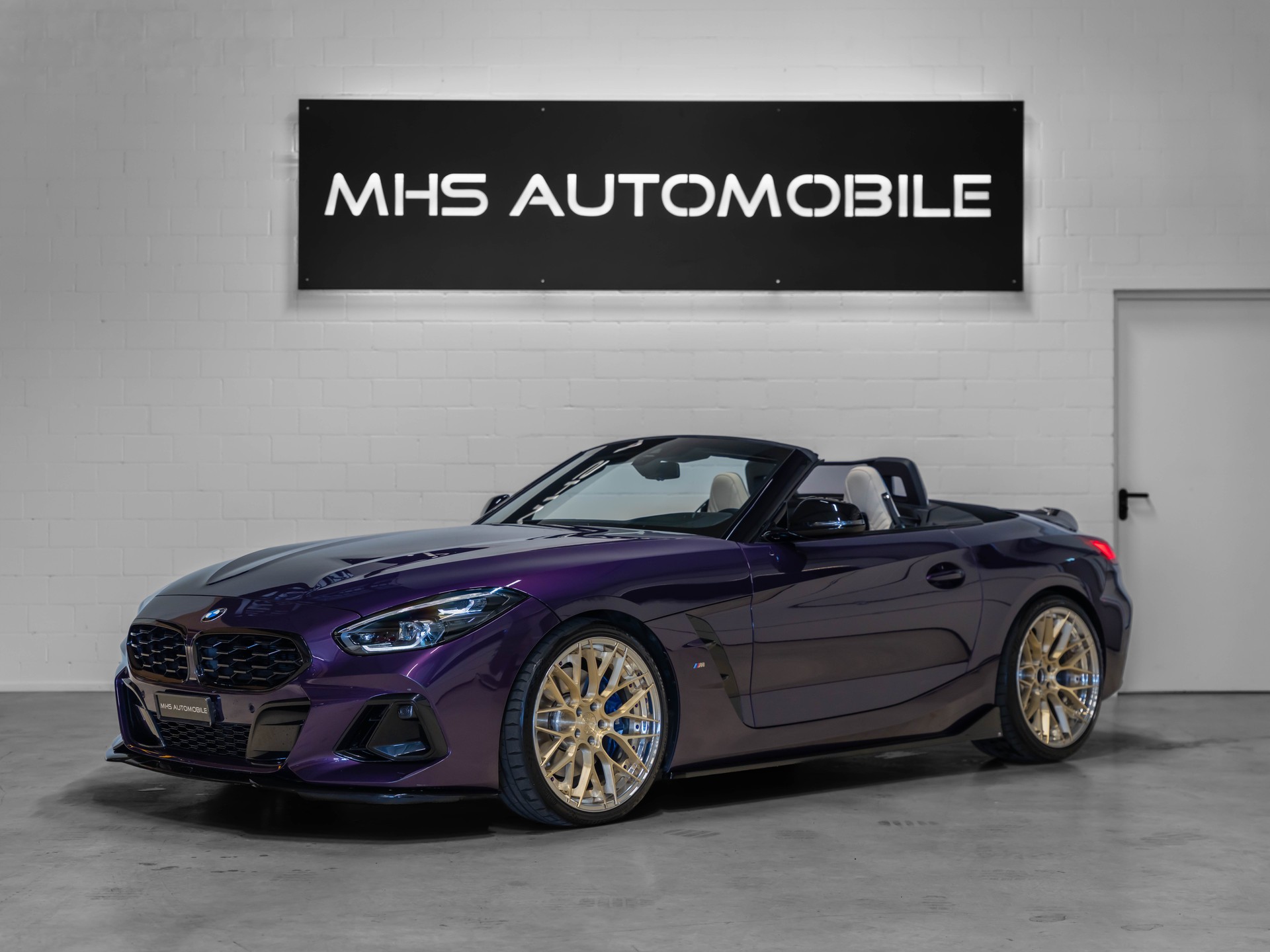 BMW Z4 M40i Steptronic-showroom-element-1