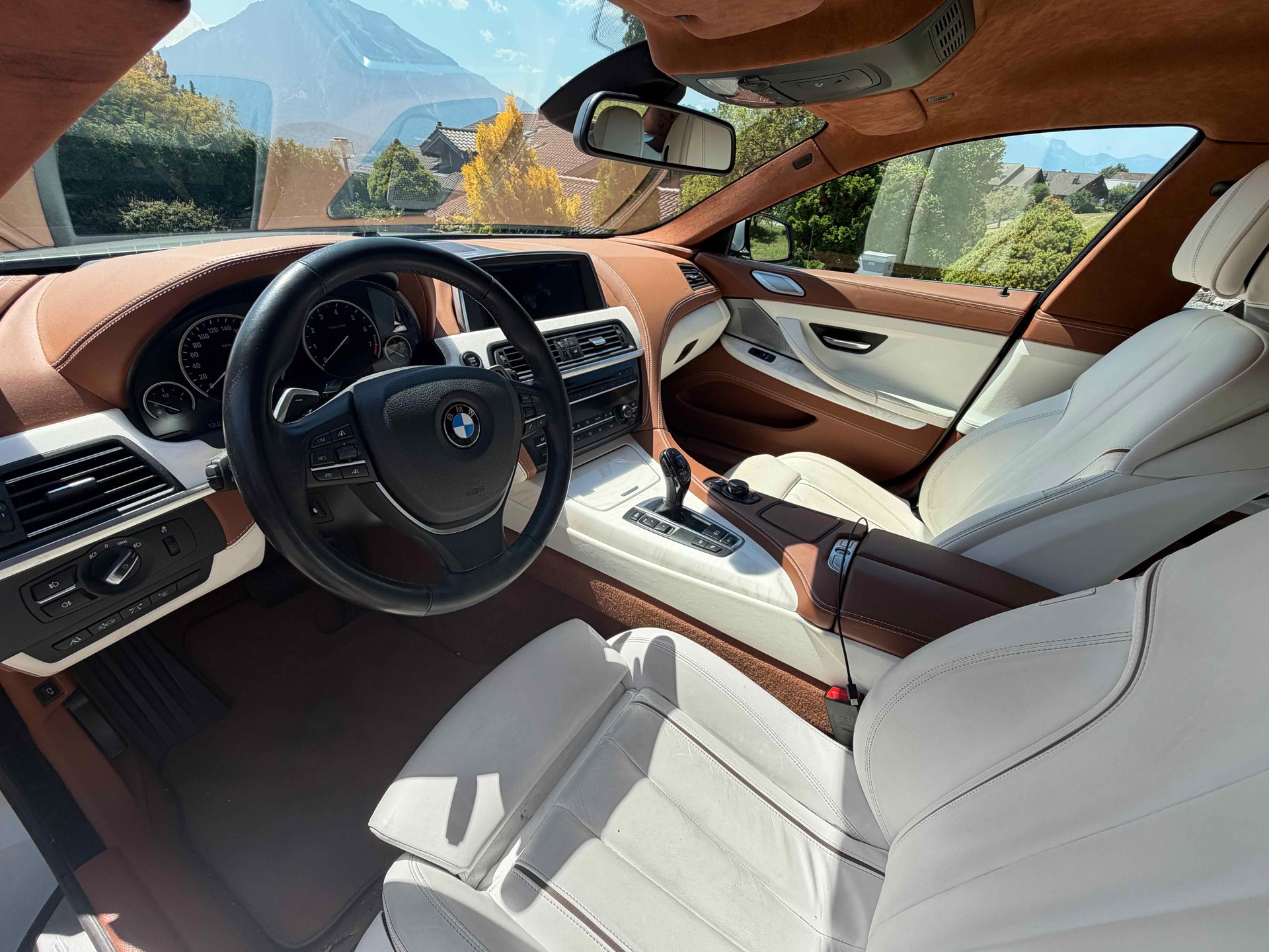 BMW 640i-image-1