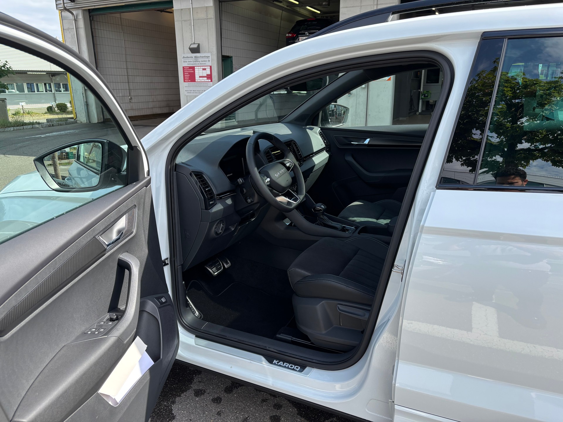 SKODA Karoq 2.0 TSI SportLine 4x4 DSG-image-7