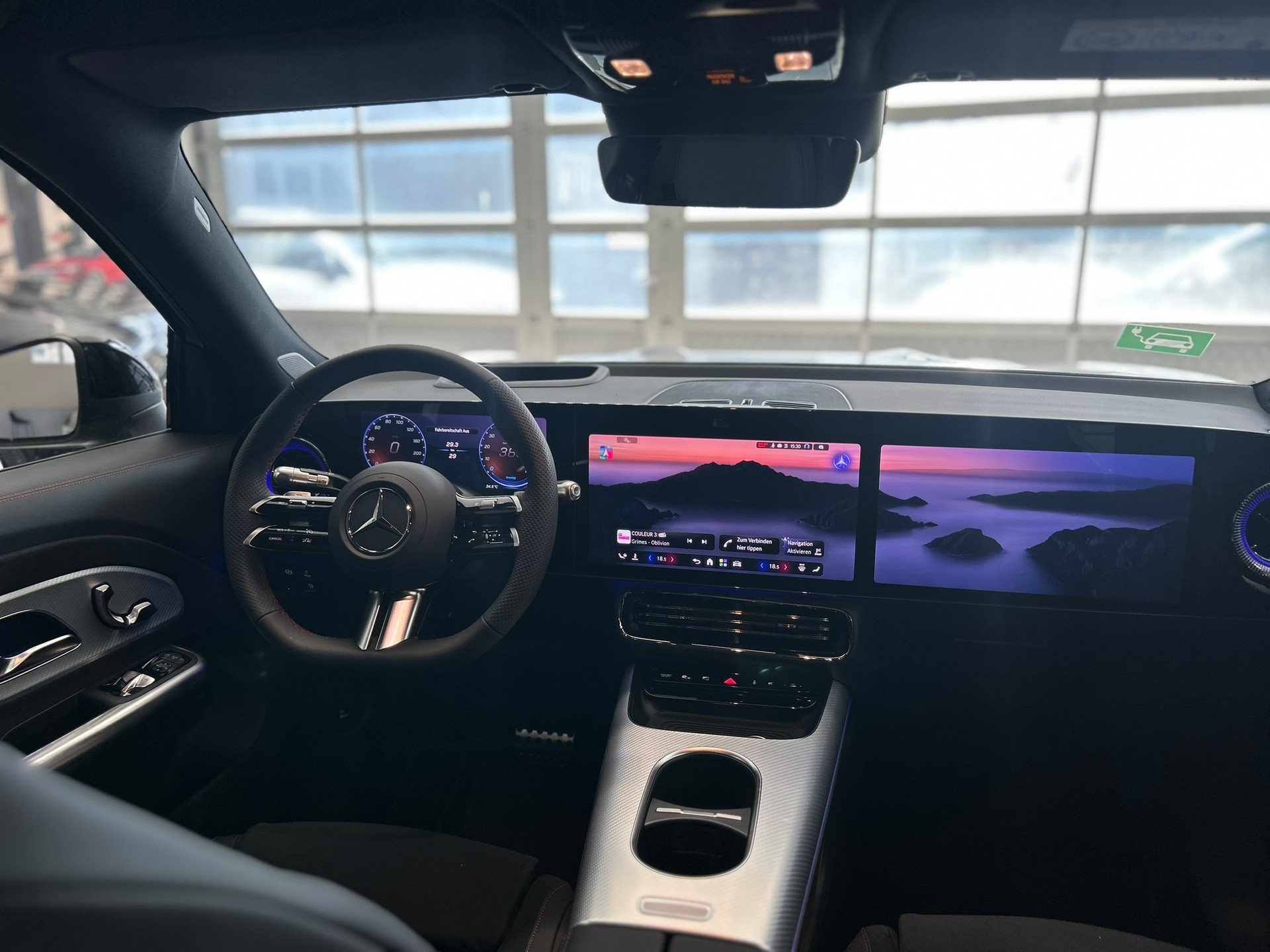 MERCEDES-BENZ GLB 350 EQ 4Matic AMG Line-image-7