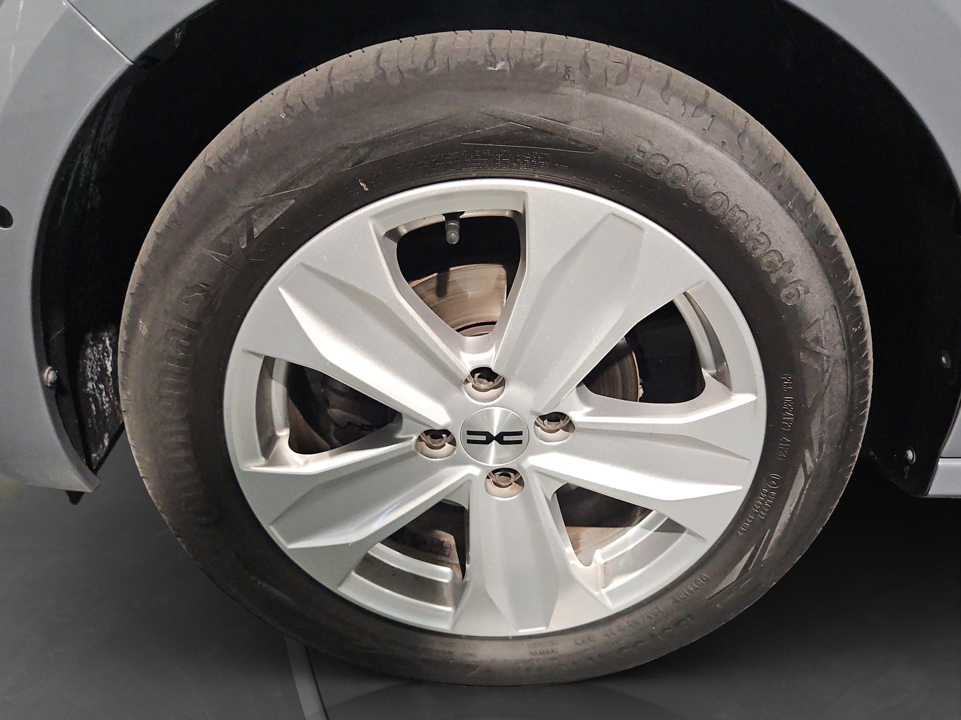 DACIA Sandero TCe 90 Expression CVT-image-17