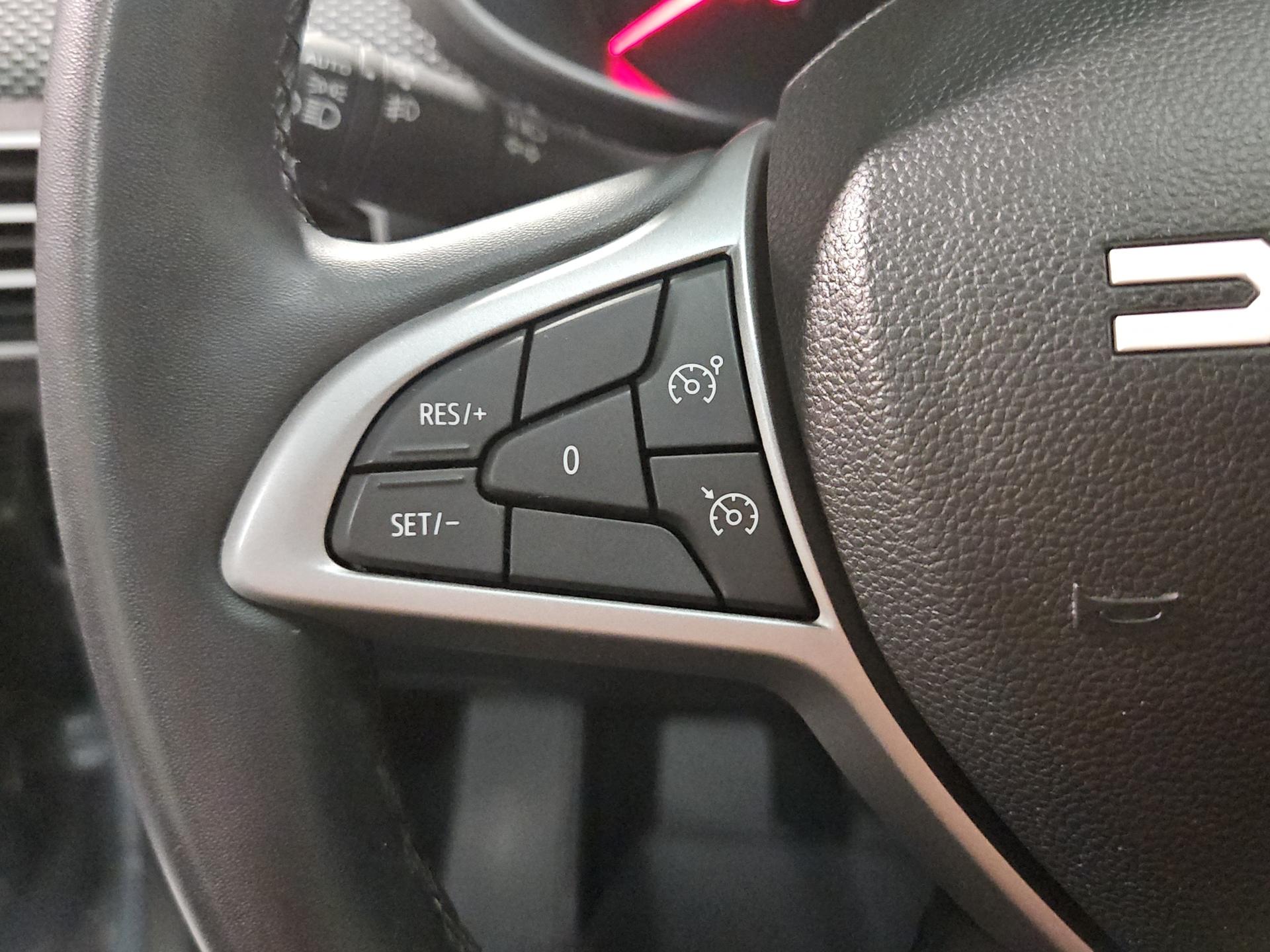 DACIA Sandero TCe 90 Expression CVT-image-19
