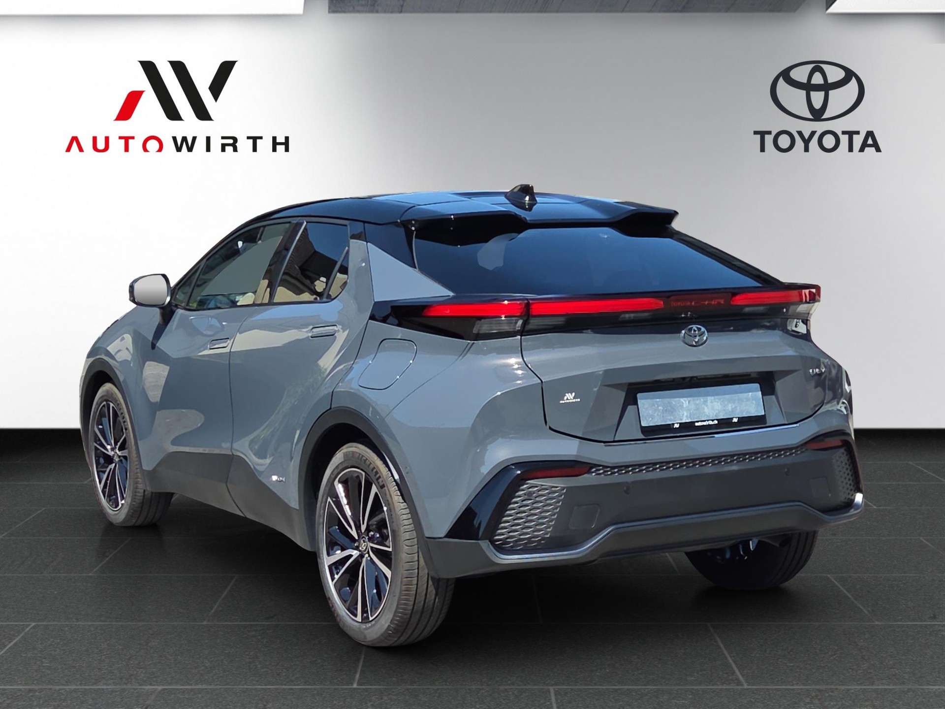 TOYOTA C-HR 2.0 HEV Style 4x4-image-6