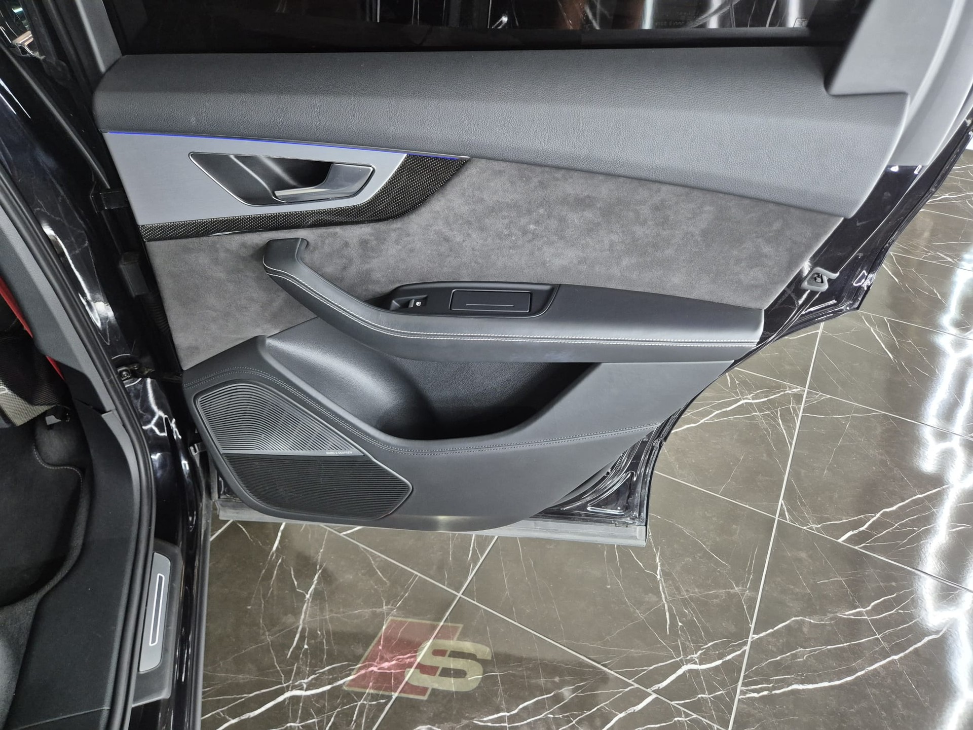 AUDI ABT SQ7 4.0 TDI quattro tiptronic-image-33