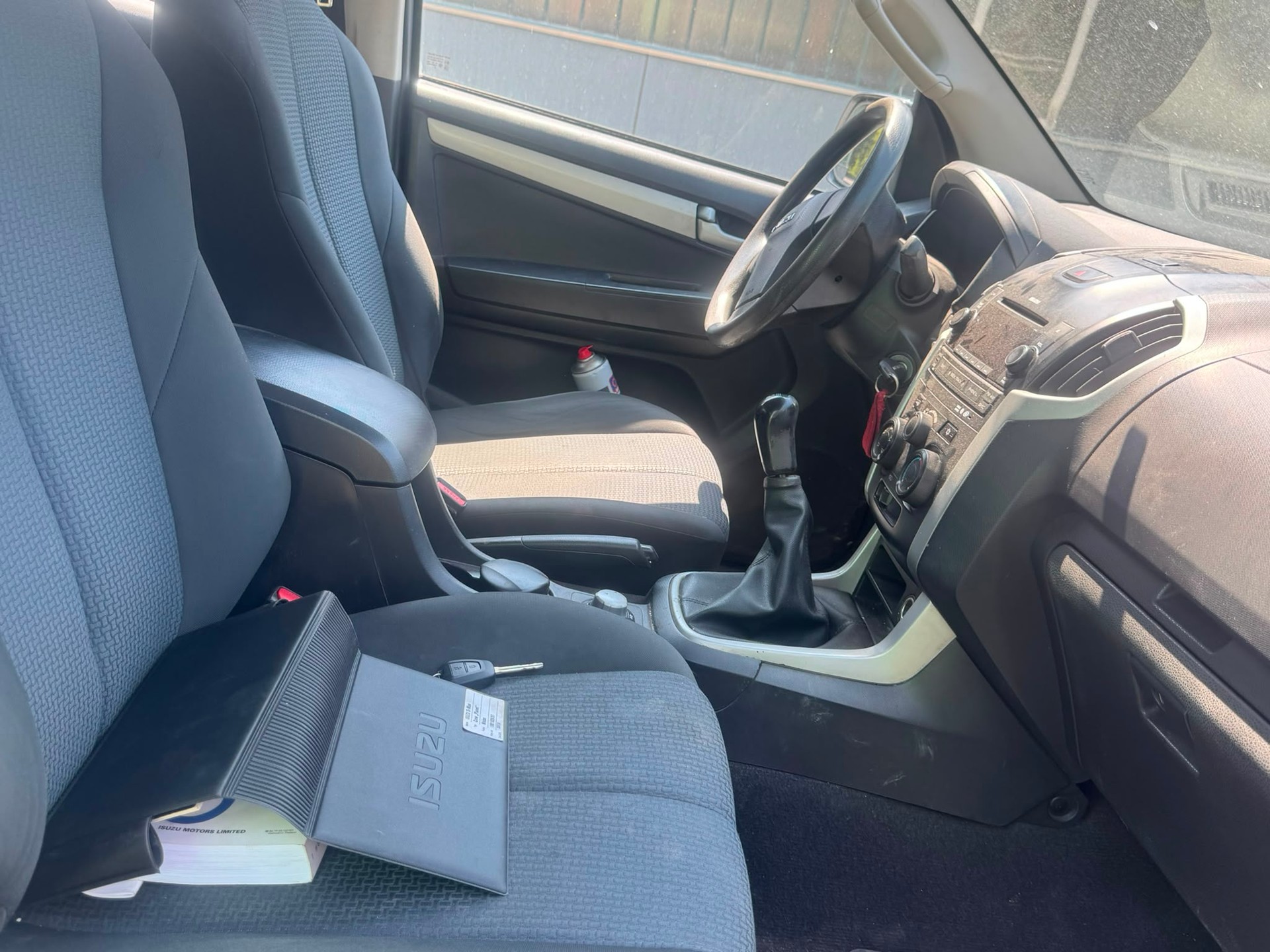 ISUZU D-MAX 2.5 Crew Cab Planet 4x4-image-6