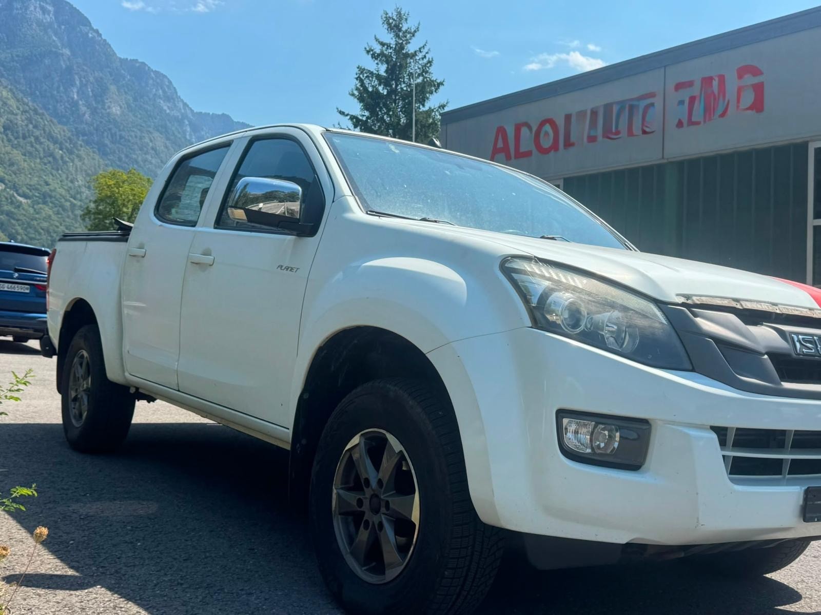 ISUZU D-MAX 2.5 Crew Cab Planet 4x4-image-4