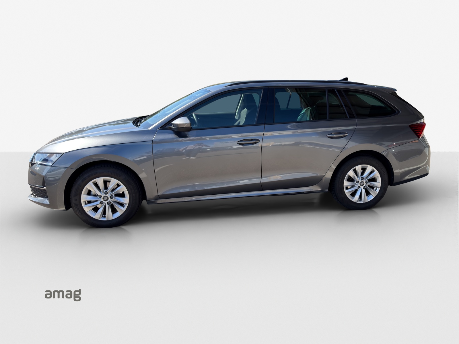 SKODA Octavia Combi 1.5 TSI mHEV DSG Dynamic-showroom-element-1