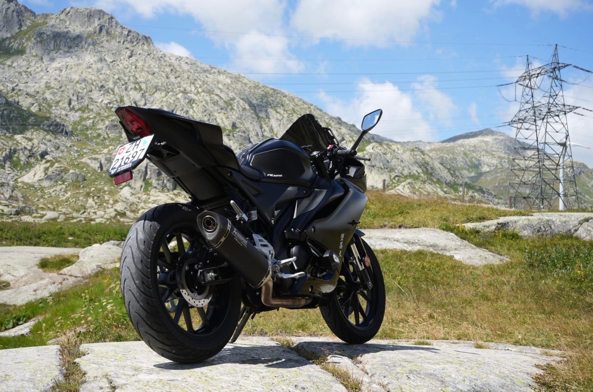 YAMAHA YZF-R 125 ABS-image-0