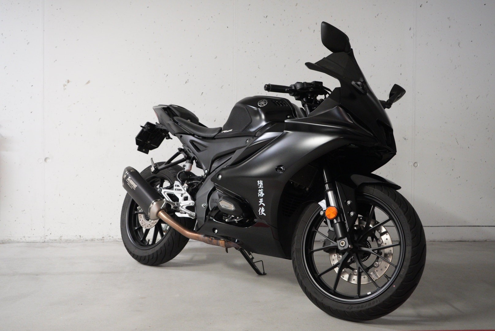 YAMAHA YZF-R 125 ABS-image-3