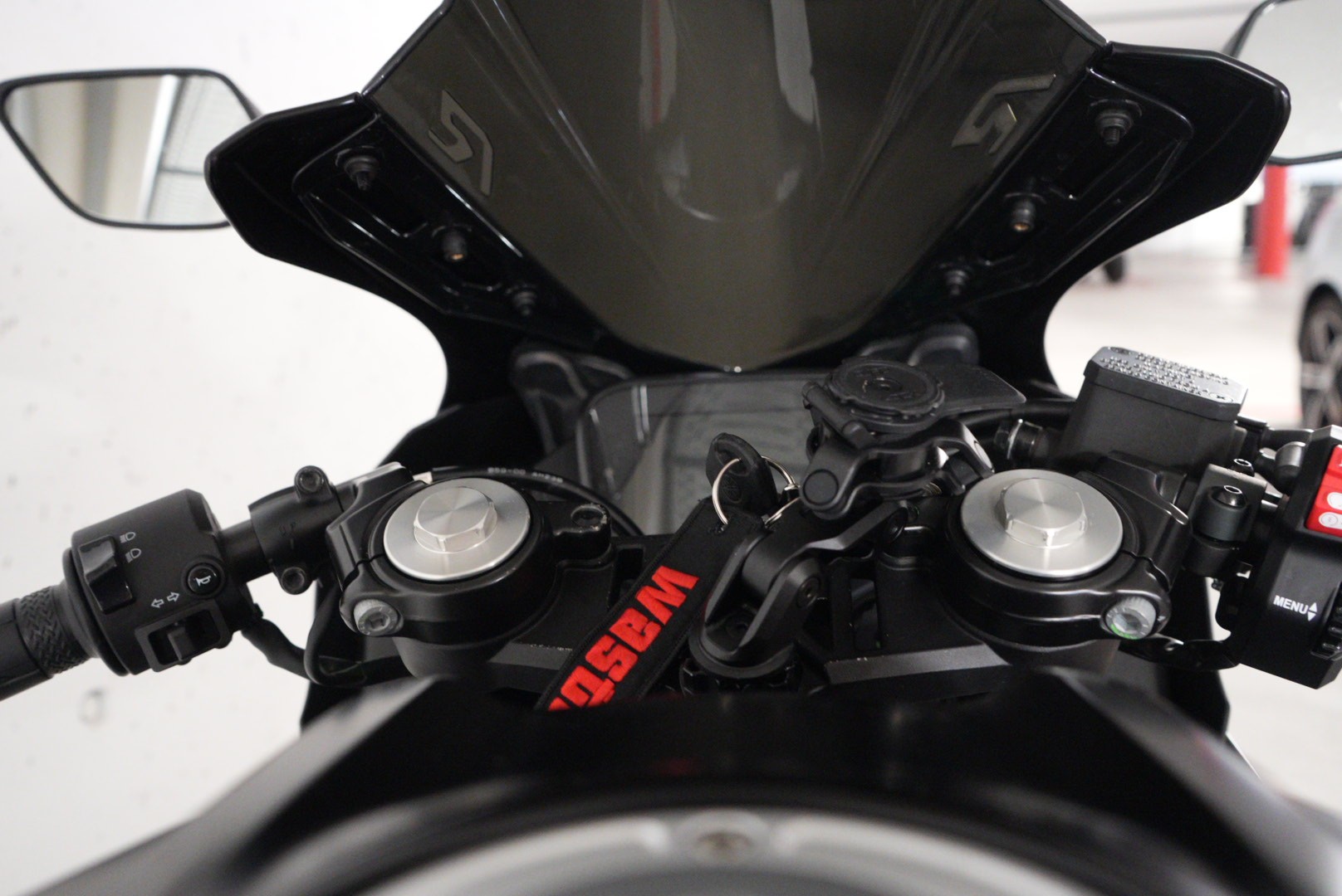 YAMAHA YZF-R 125 ABS-image-6