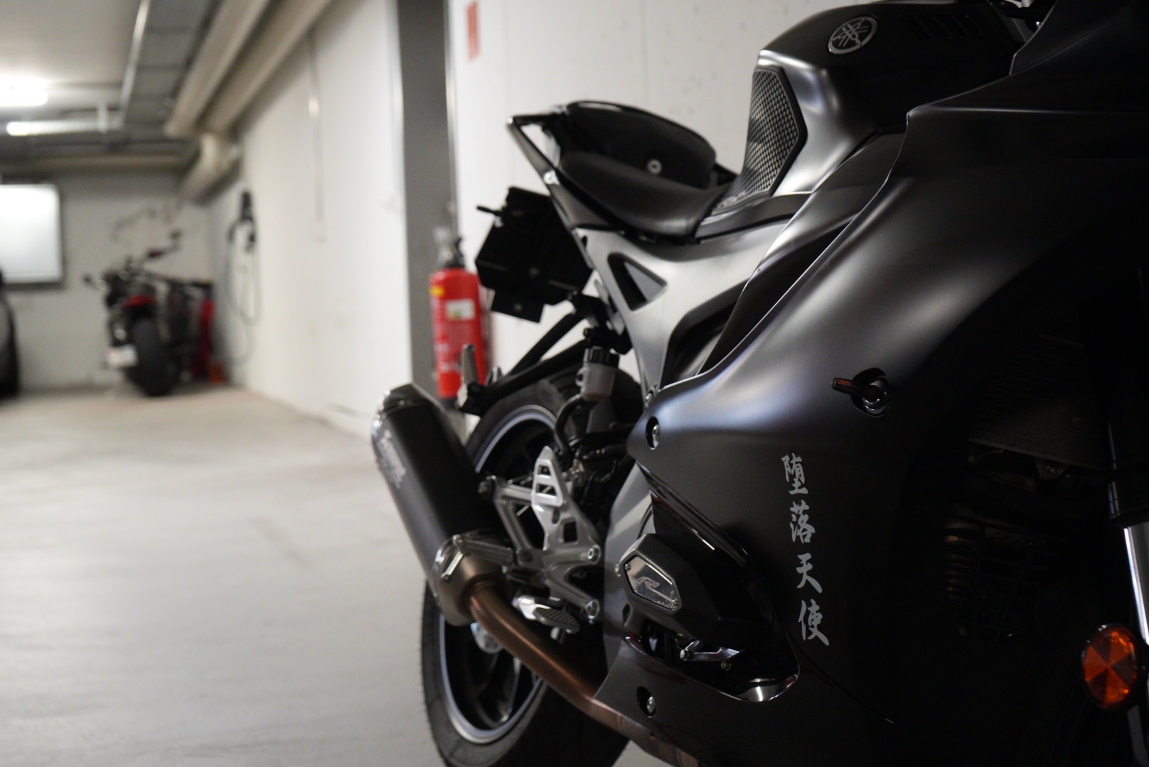 YAMAHA YZF-R 125 ABS-image-10