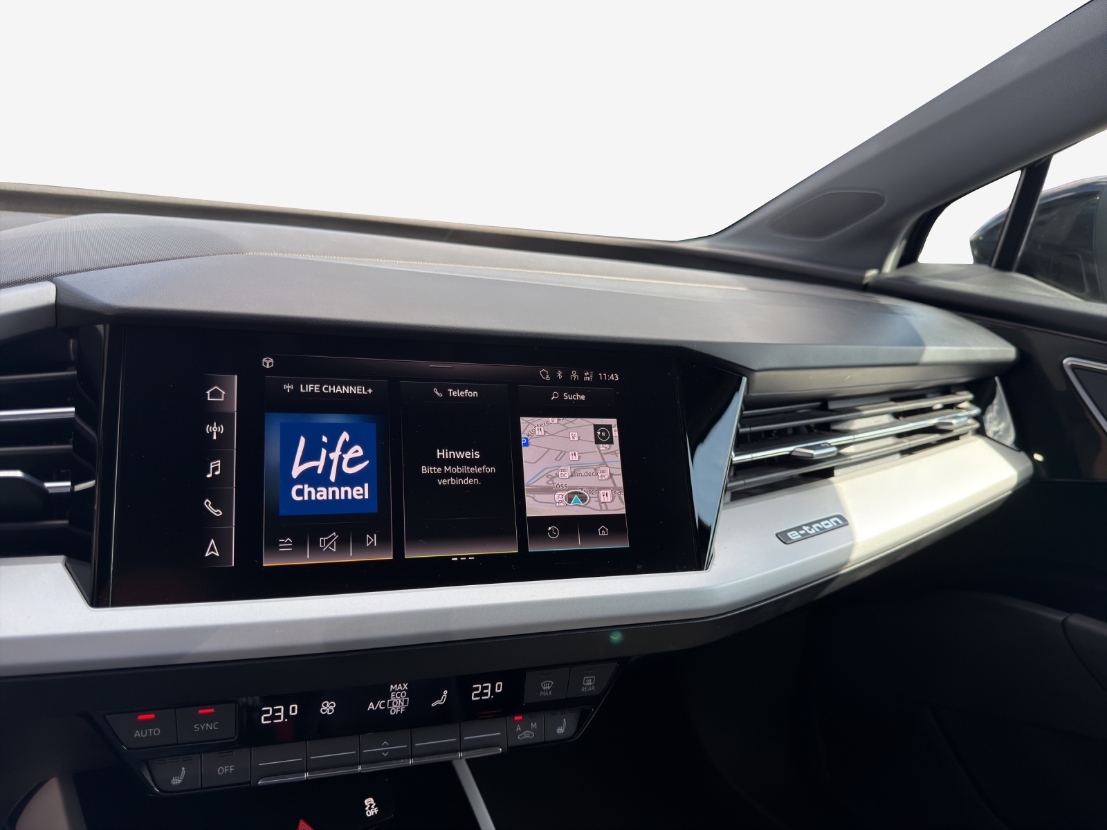 AUDI Q4 e-tron 40-image-10