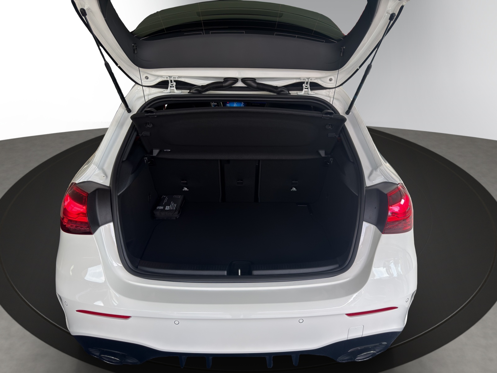 MERCEDES-BENZ A AMG 35 4Matic 8G-DCT-image-5