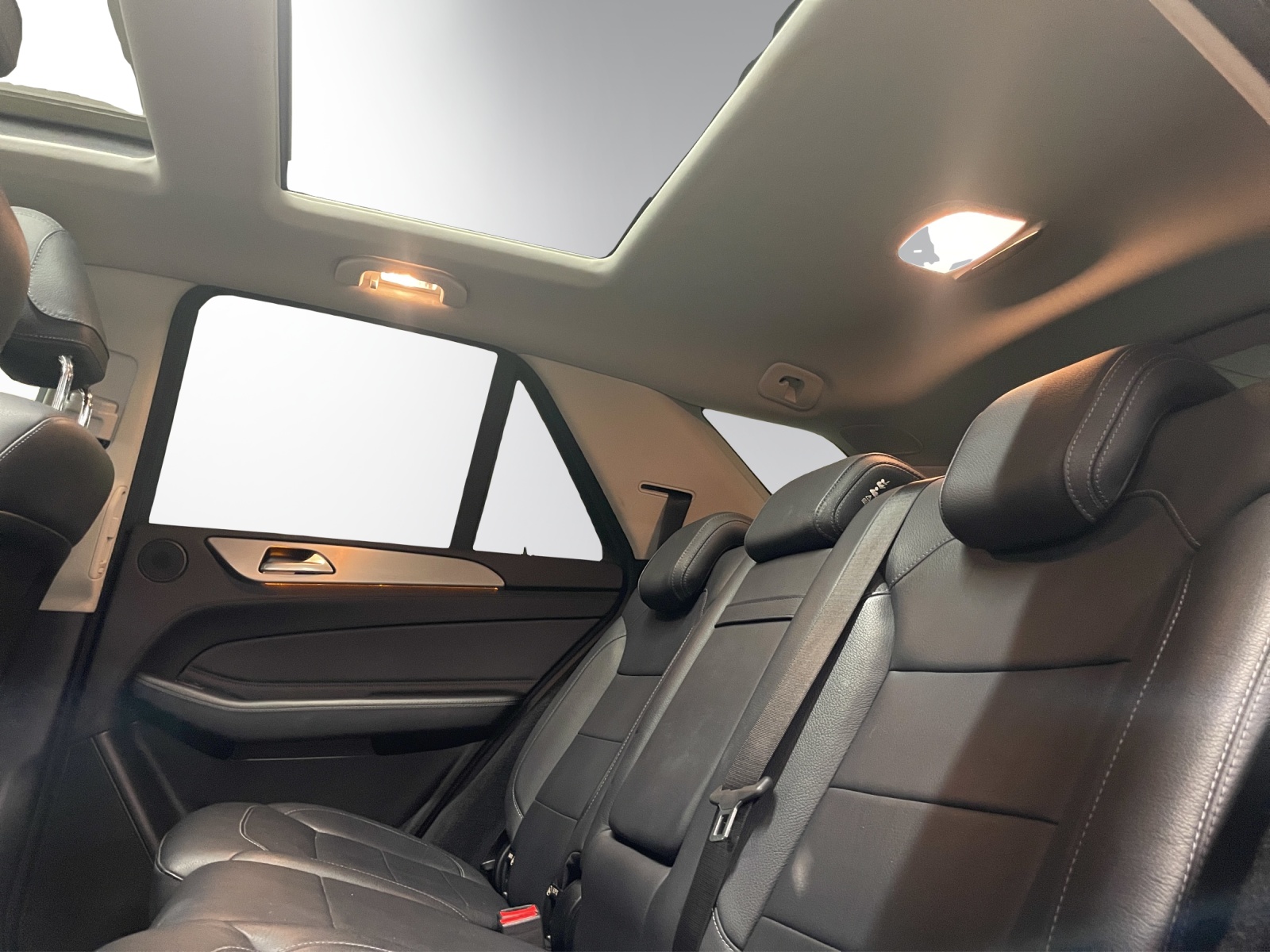 MERCEDES-BENZ GLE 500 e 4Matic 7G-Tronic-image-10