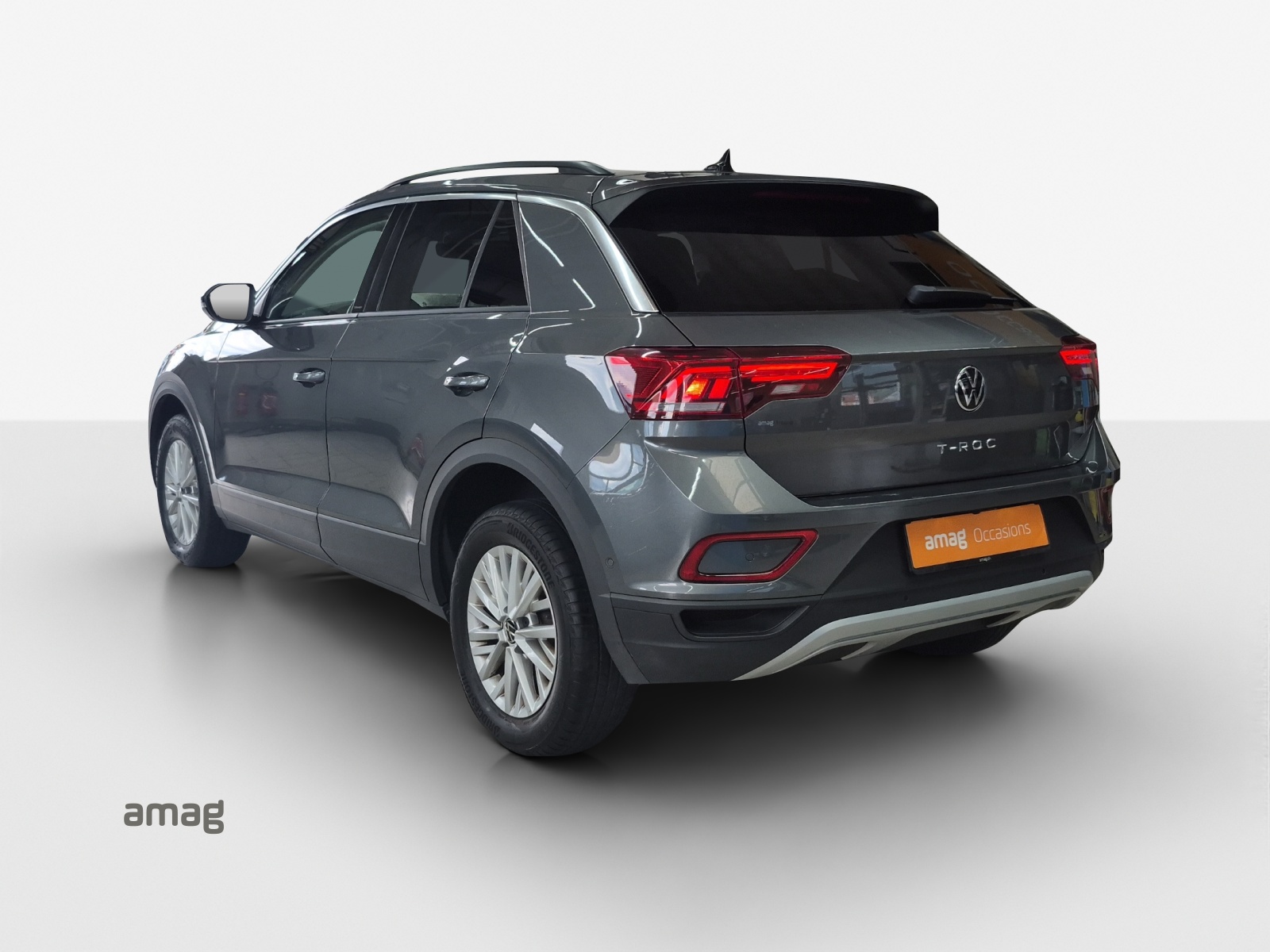 VW T-Roc 1.5 TSI EVO Life DSG-showroom-element-2