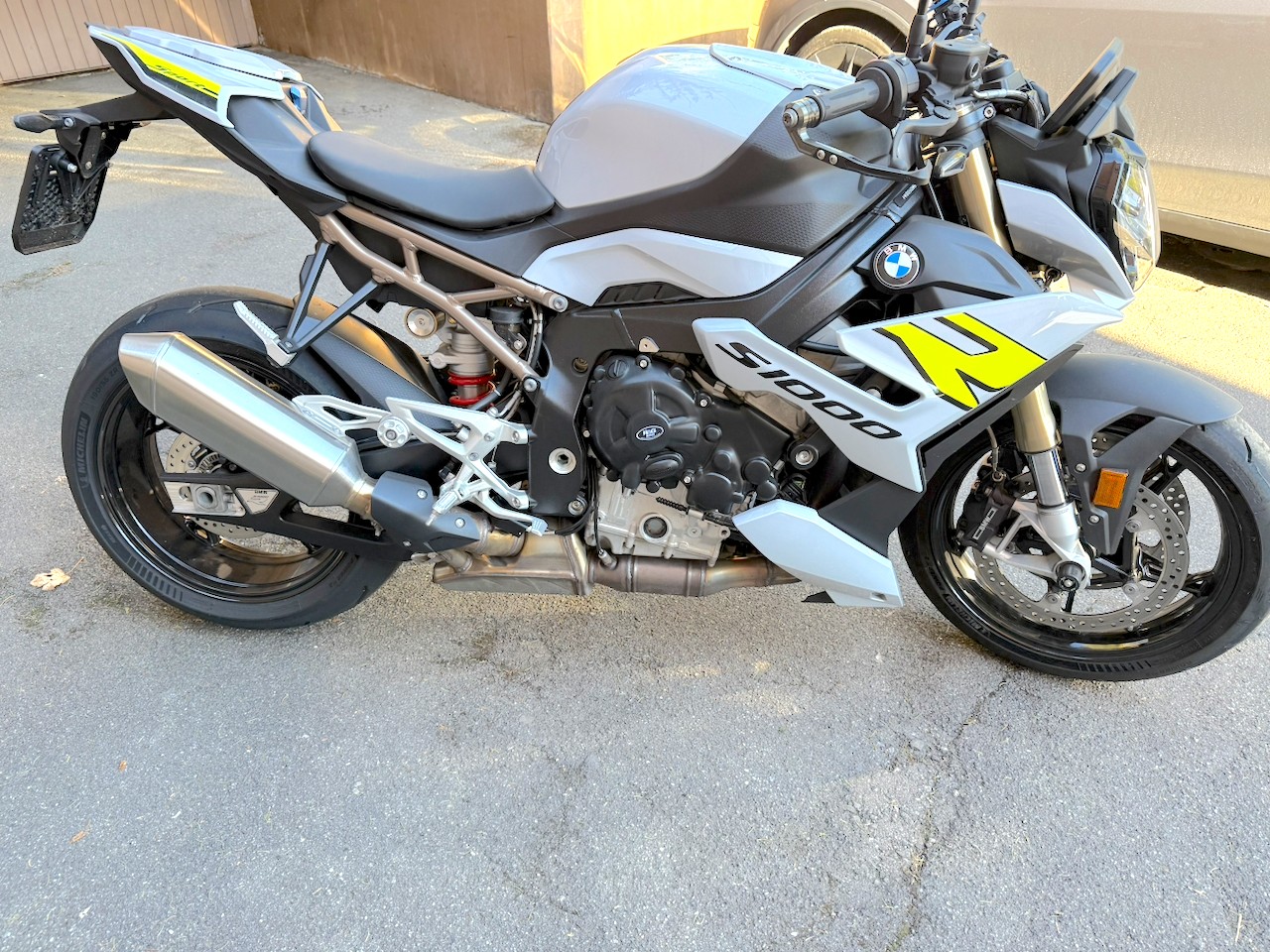 BMW S 1000 R-image-1
