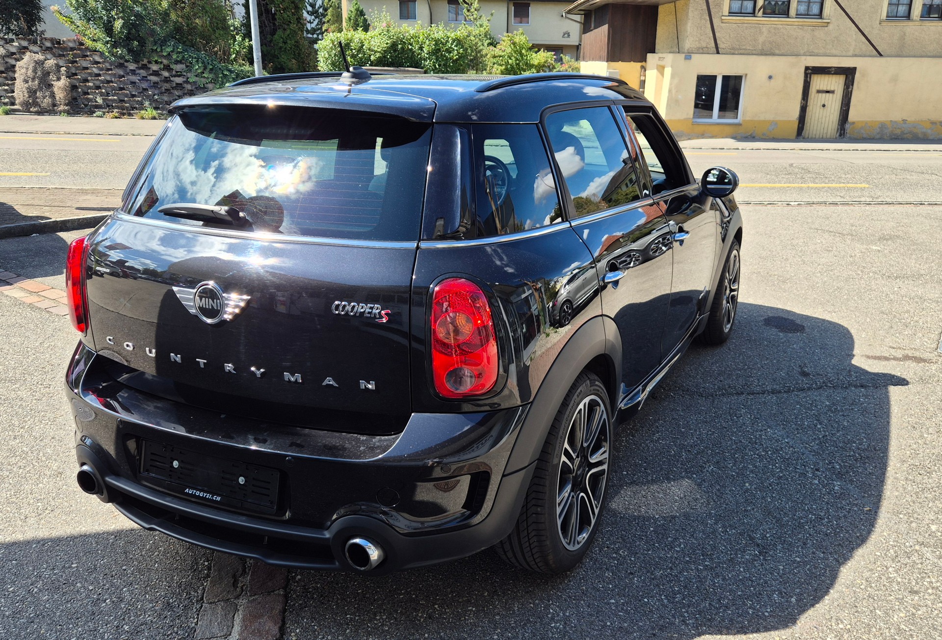 MINI Countryman Cooper S ALL4-image-2
