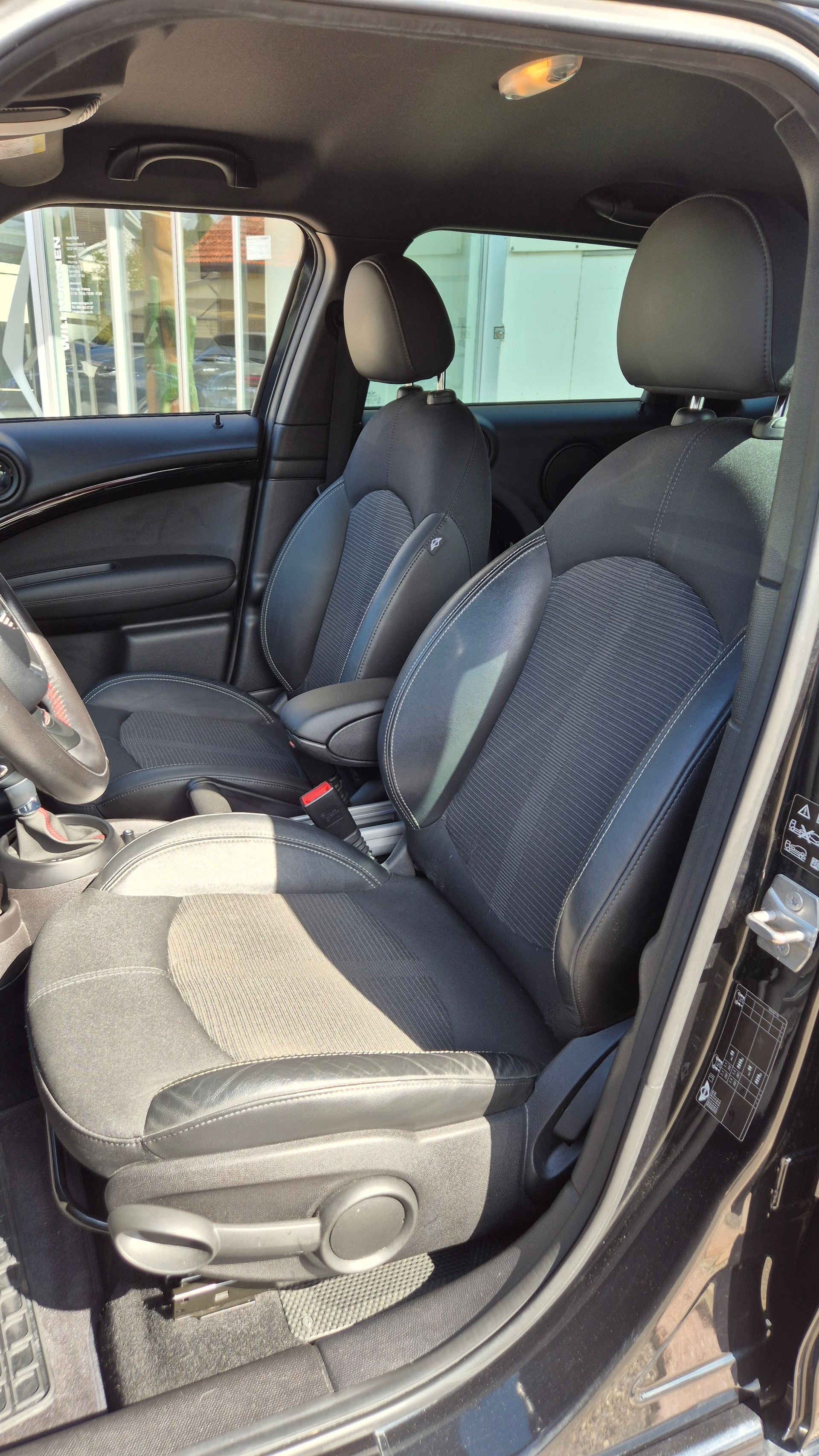 MINI Countryman Cooper S ALL4-image-5