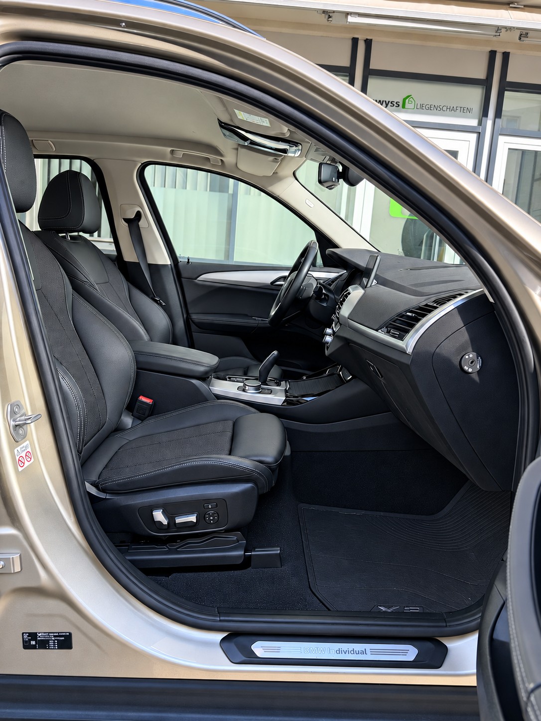 BMW X3 xDrive 30e-image-12