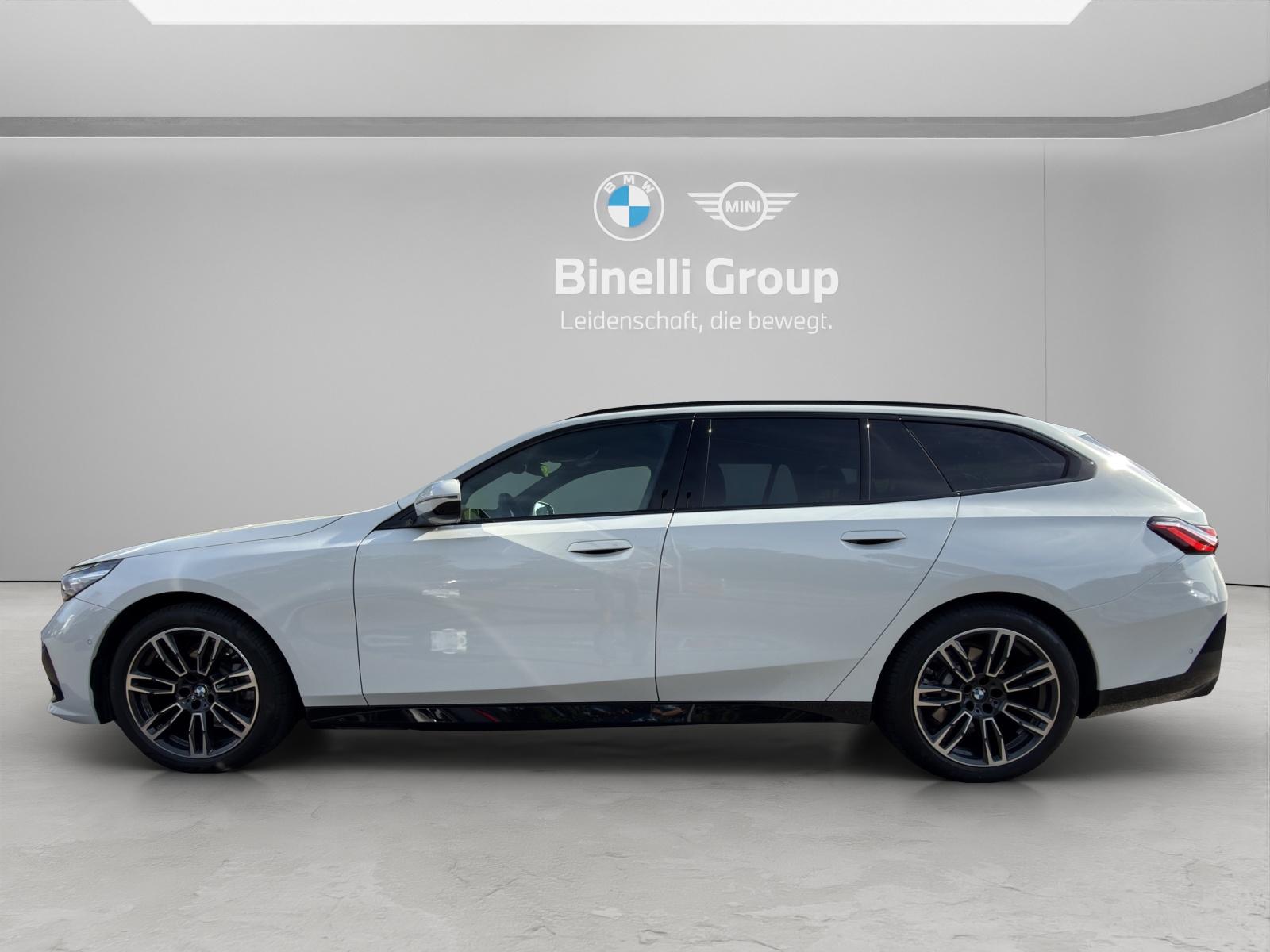 BMW 5er Reihe G61 Touring 520d xDrive-showroom-element-2