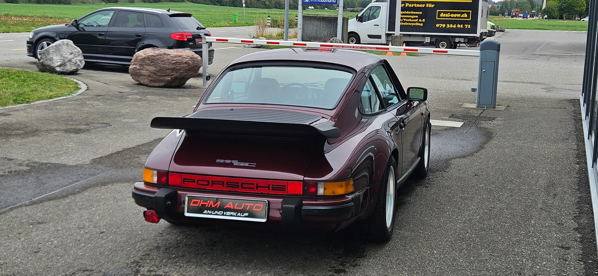 PORSCHE 911 SC Targa-image-6