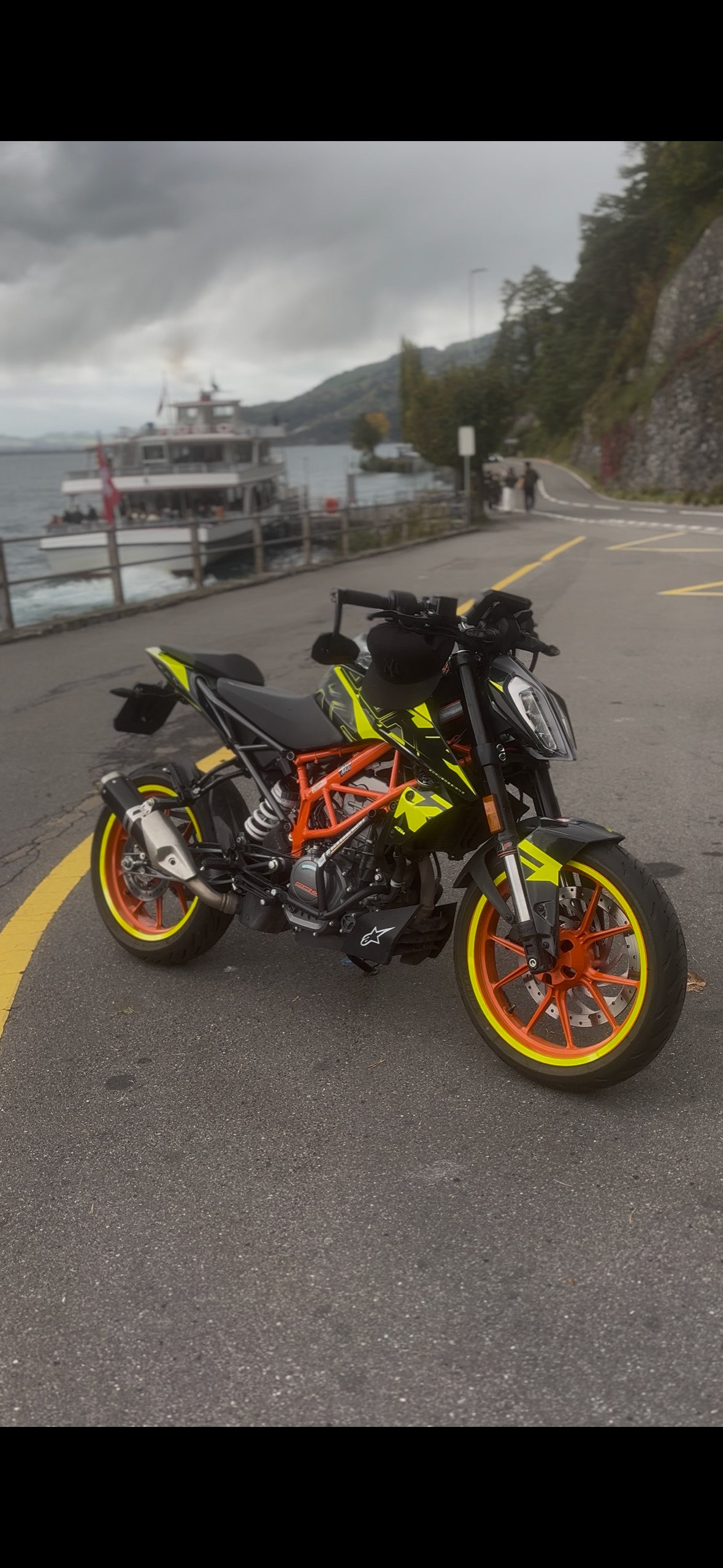KTM 125 Duke-image-0