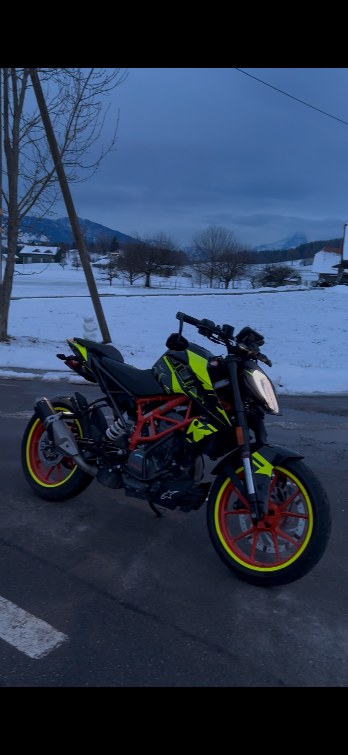 KTM 125 Duke-image-5