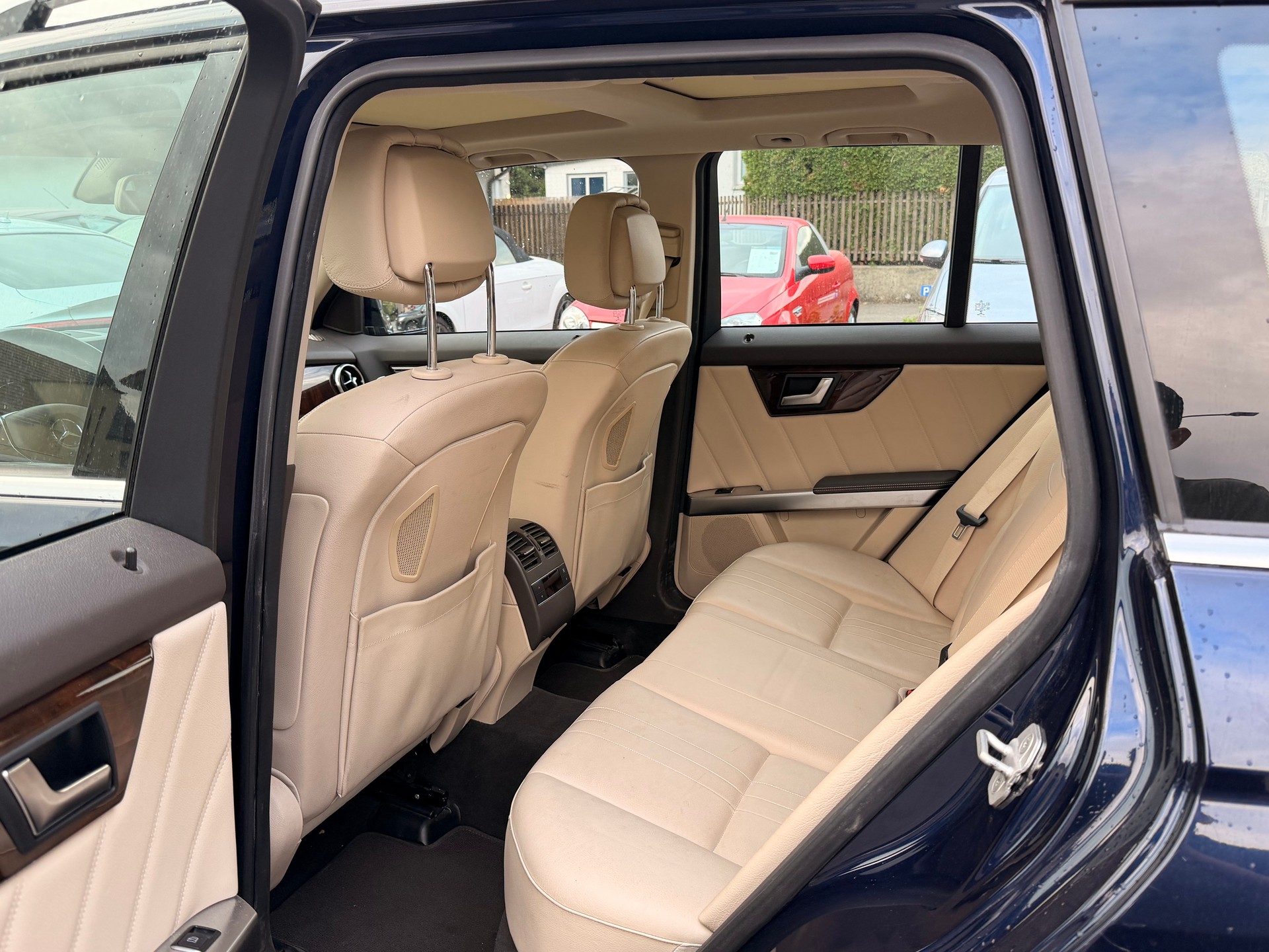 MERCEDES-BENZ GLK 350 4Matic 7G-Tronic-image-9